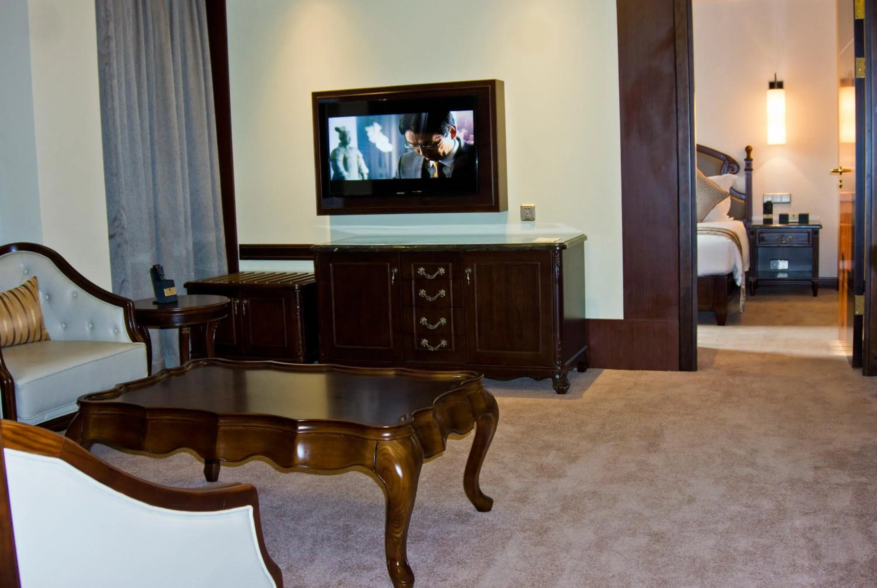 TV and multimedia in Tang Palace Hotel