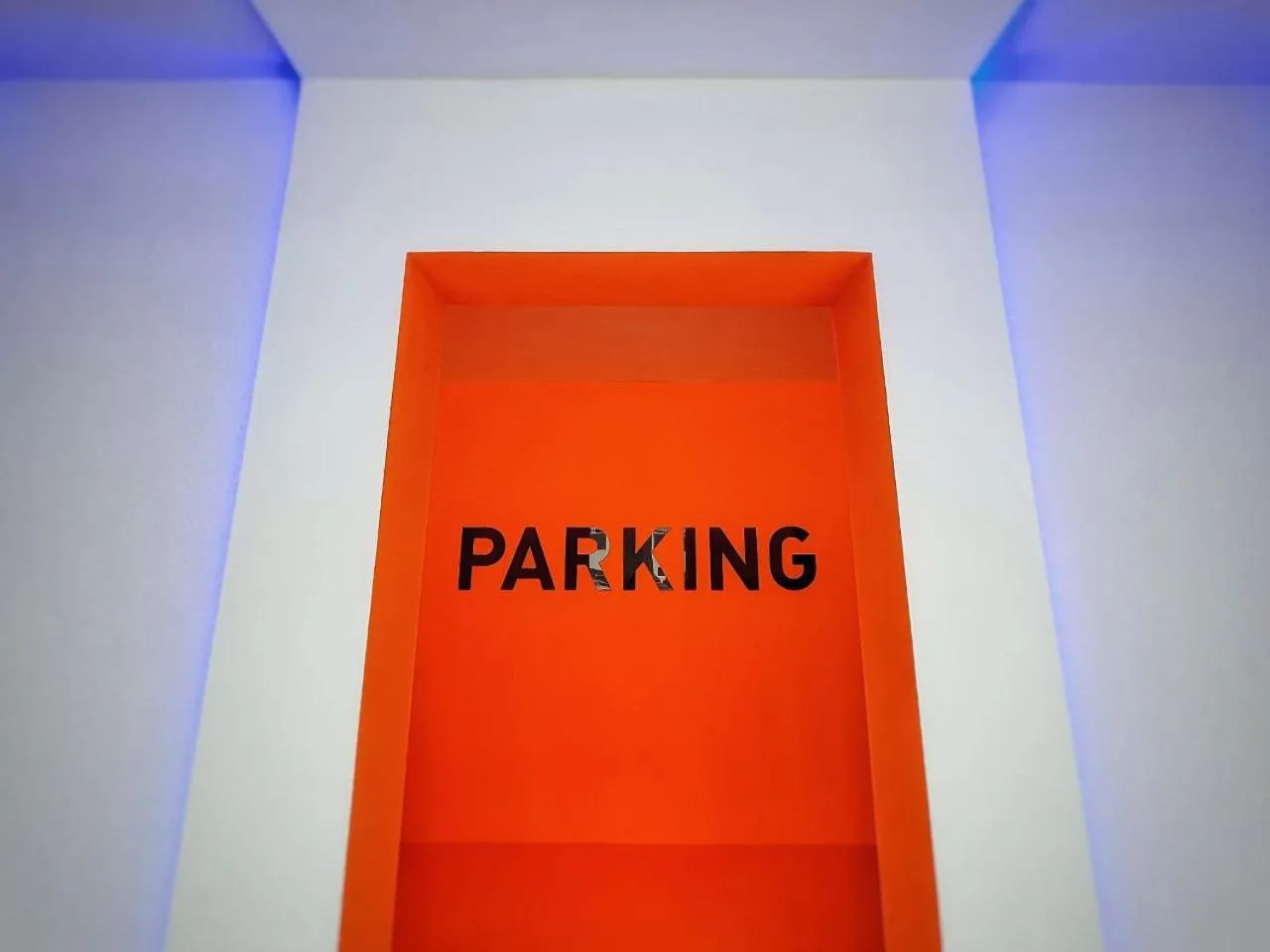 Parking in MB Boutique Hotel - Adults Recommended