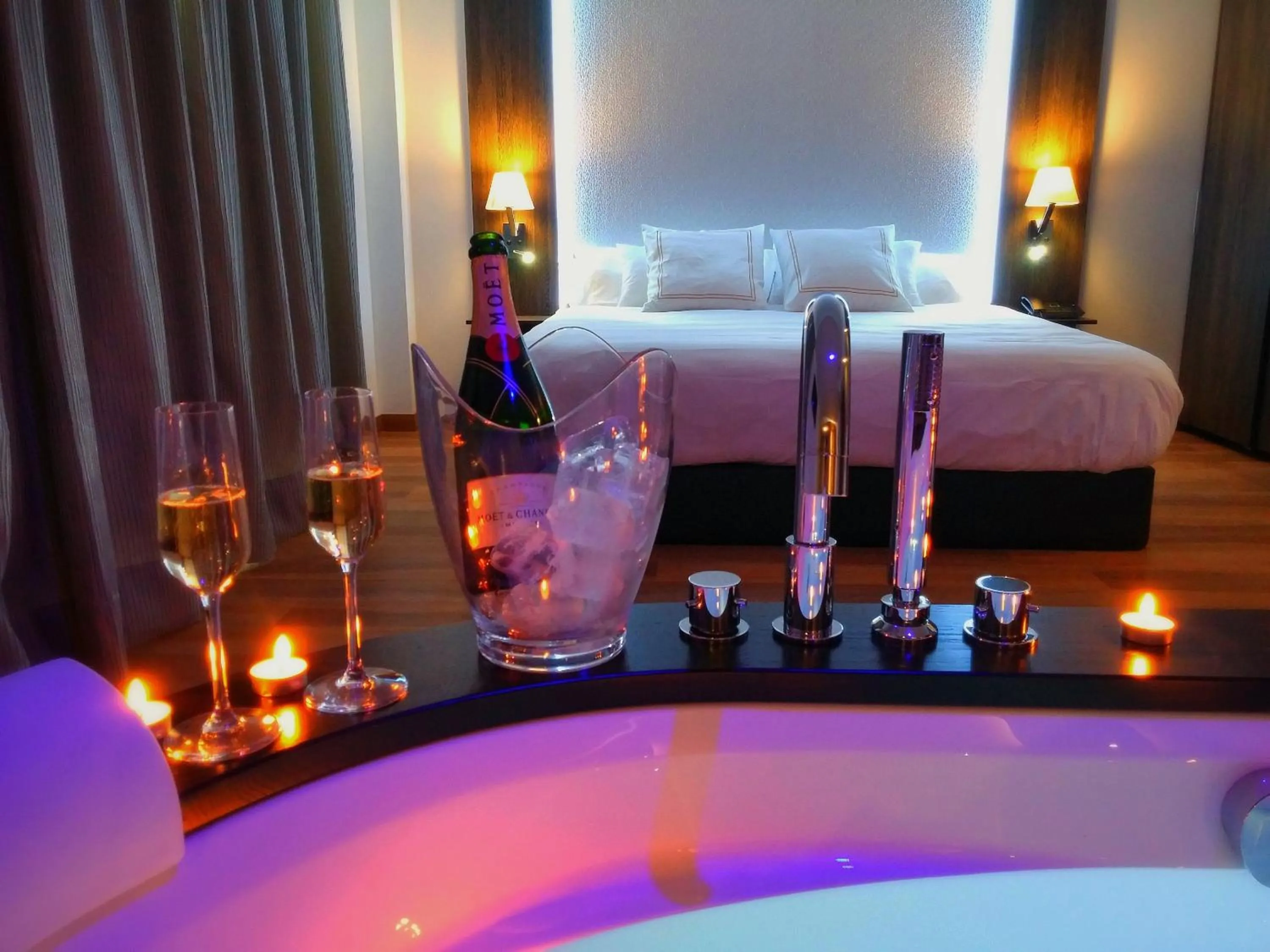 Photo of the whole room, Bed in MB Boutique Hotel - Adults Recommended