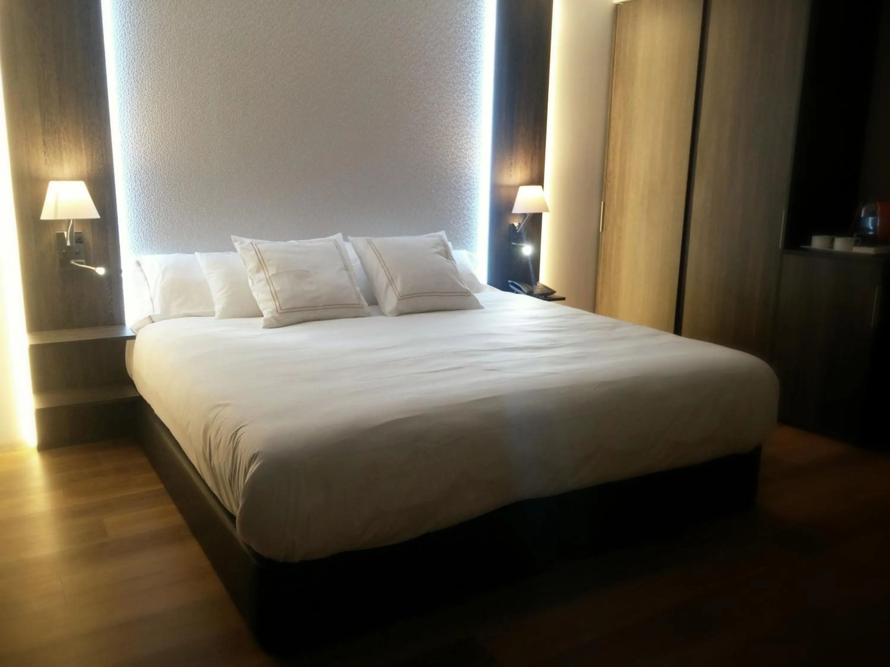 Bed in MB Boutique Hotel - Adults Recommended