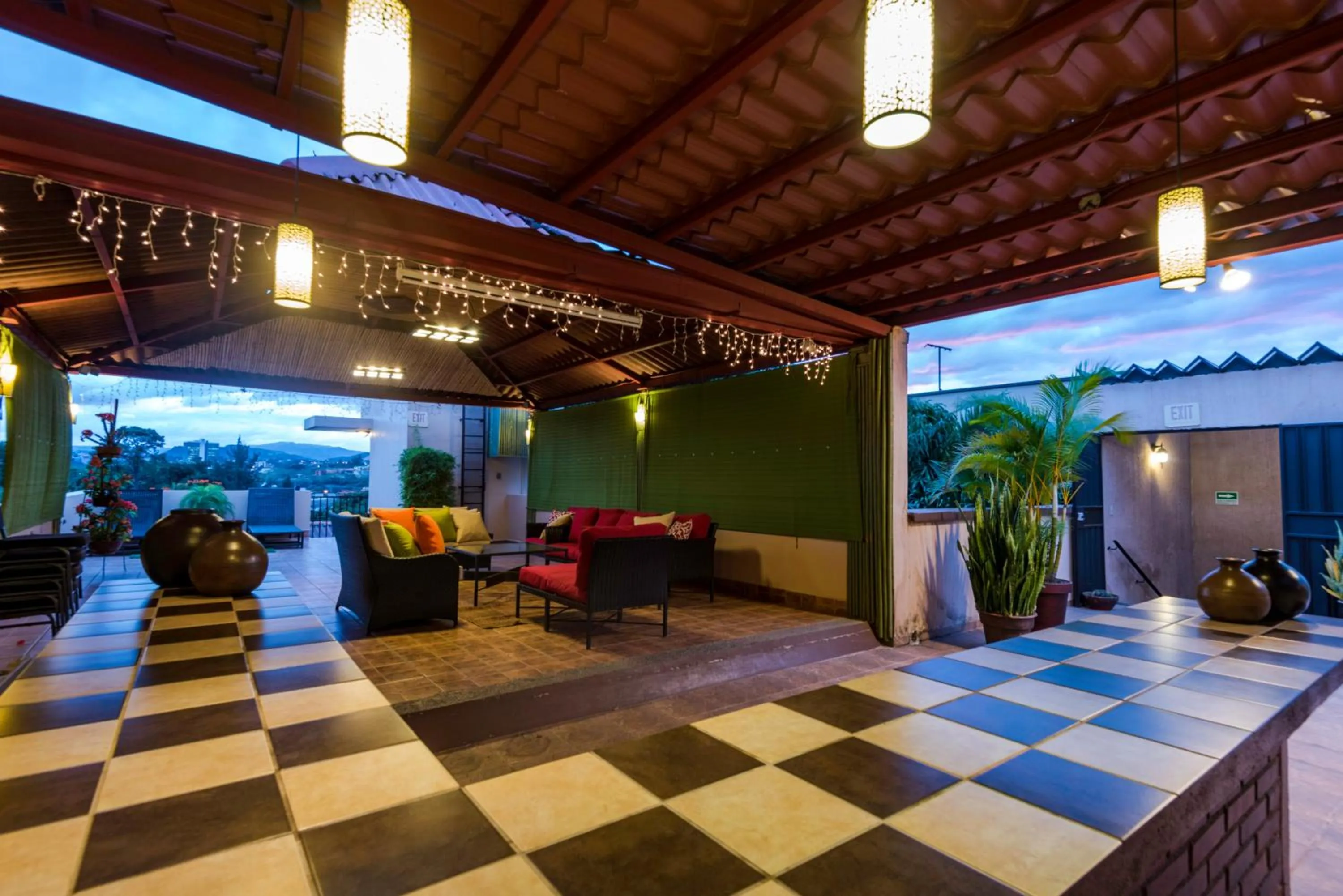 BBQ facilities in Humuya Inn