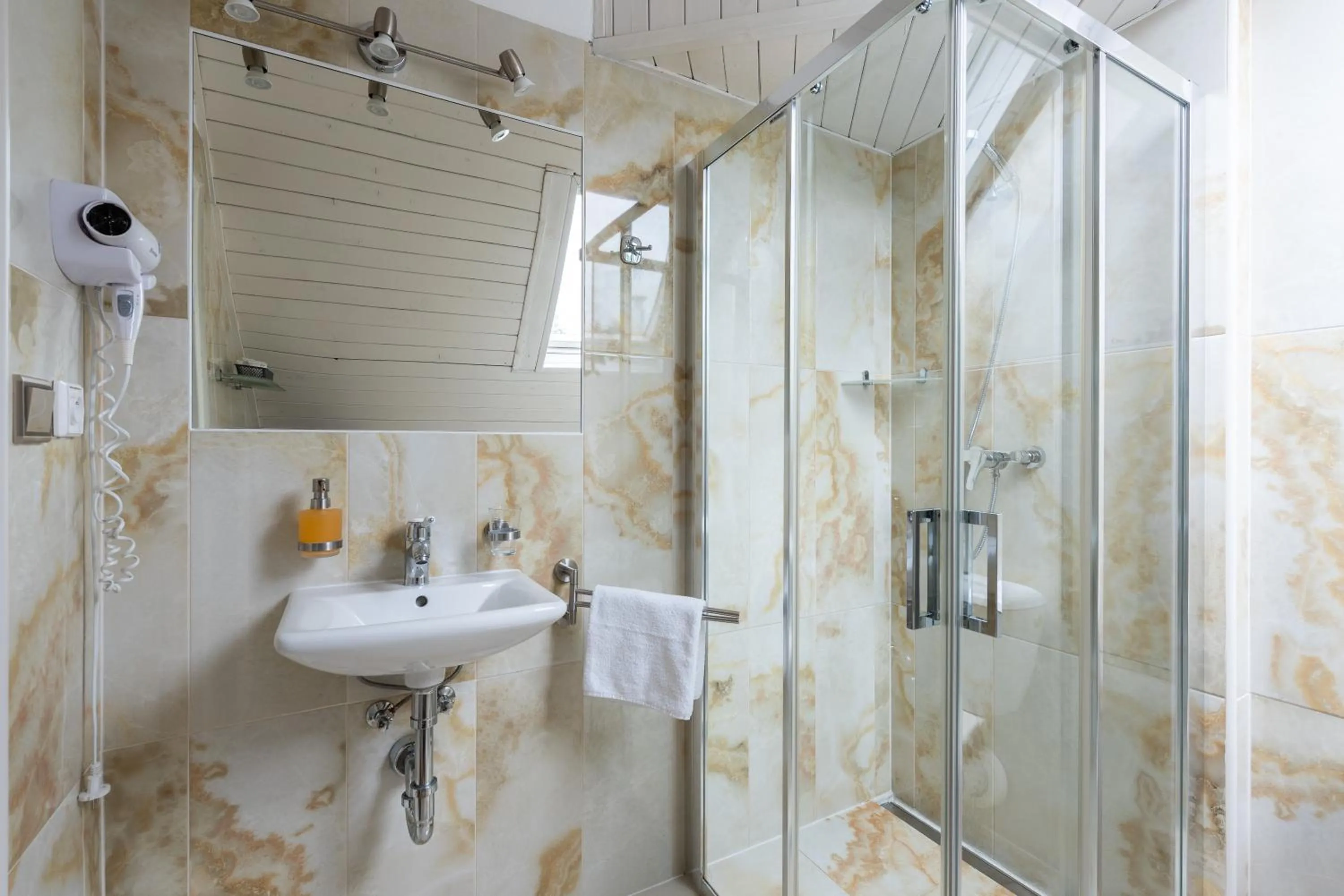 Shower in Wellness & SPA boutique Hotel pod lipkami Prague