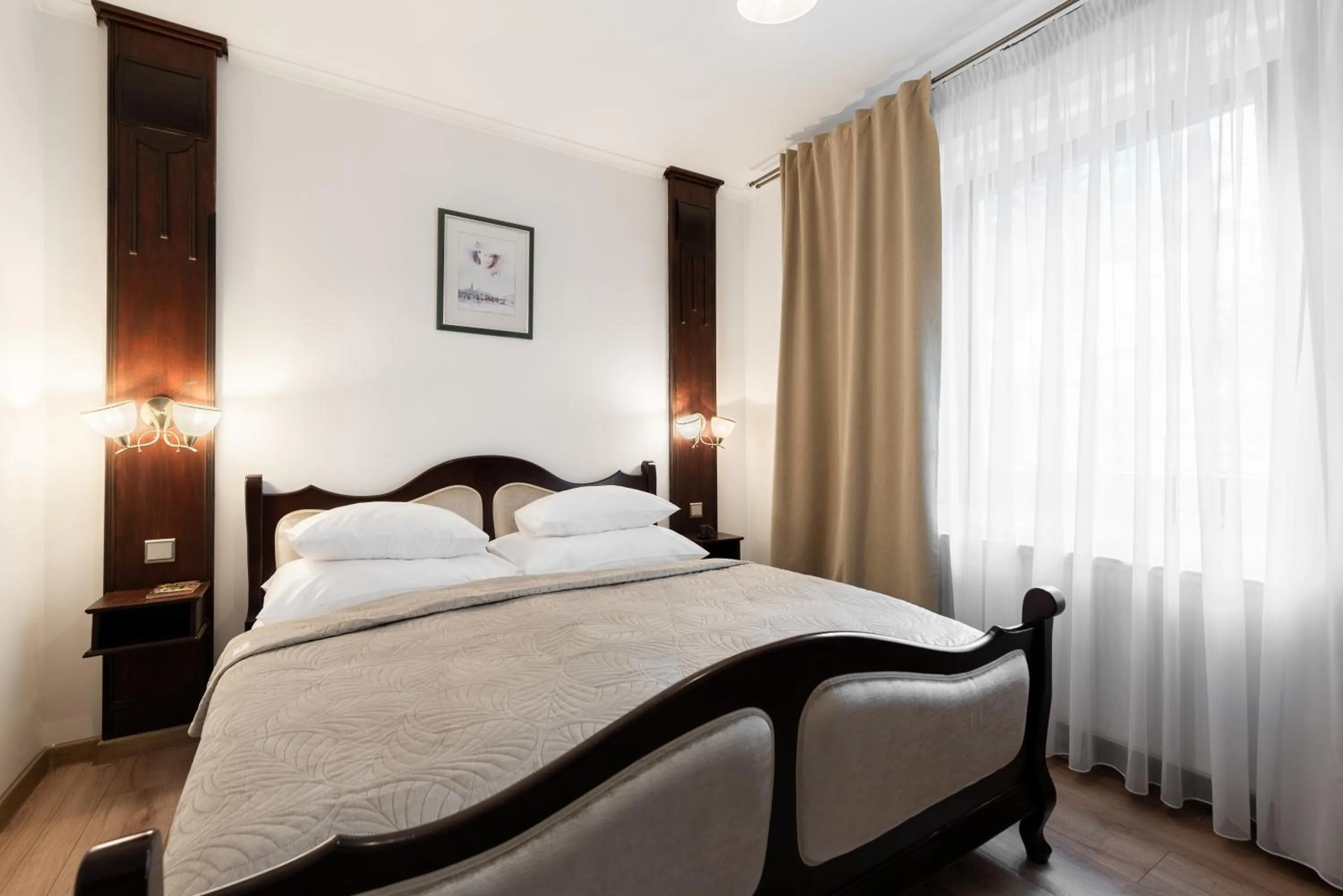 Bed in Wellness & SPA boutique Hotel pod lipkami Prague