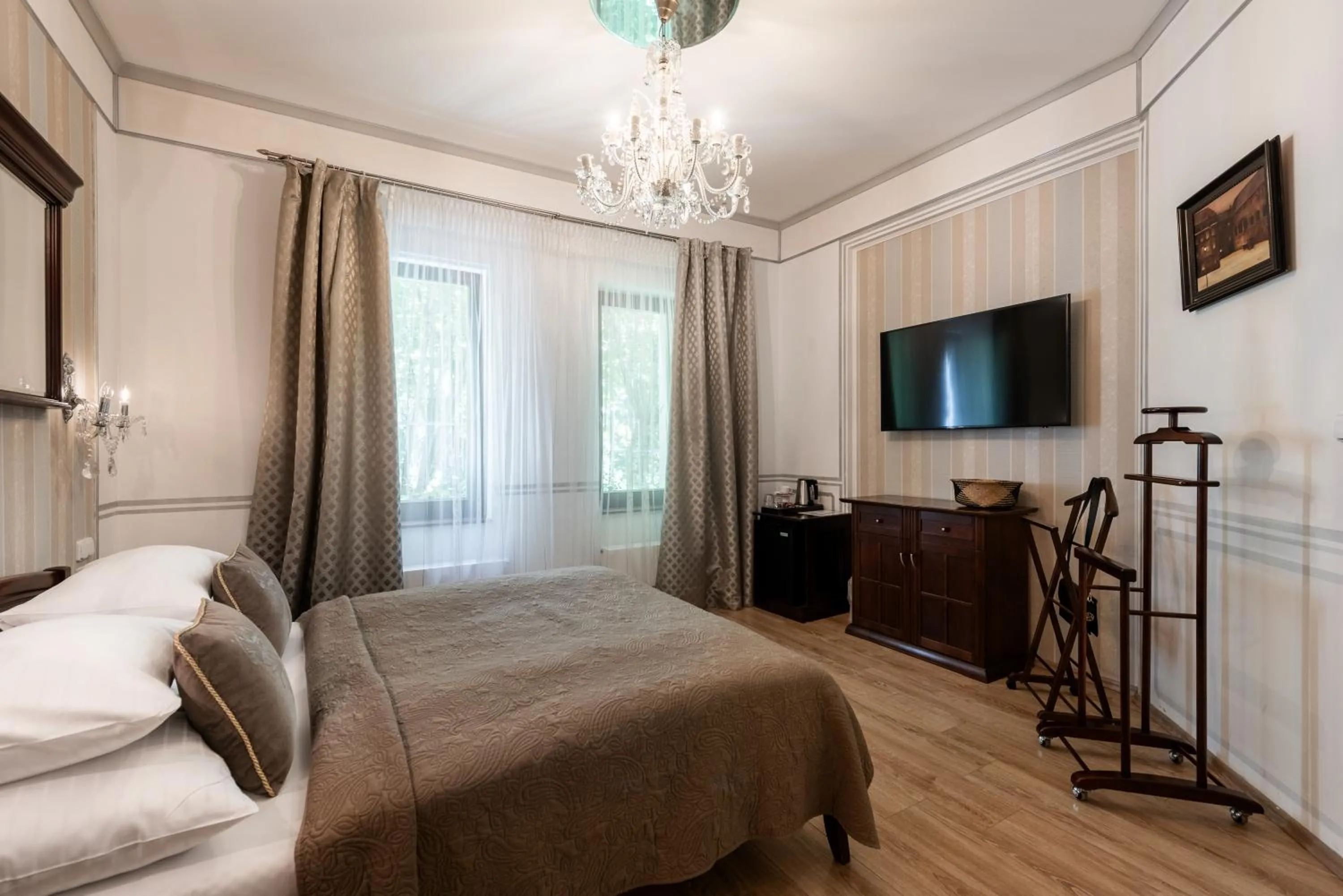 Bed in Wellness & SPA boutique Hotel pod lipkami Prague