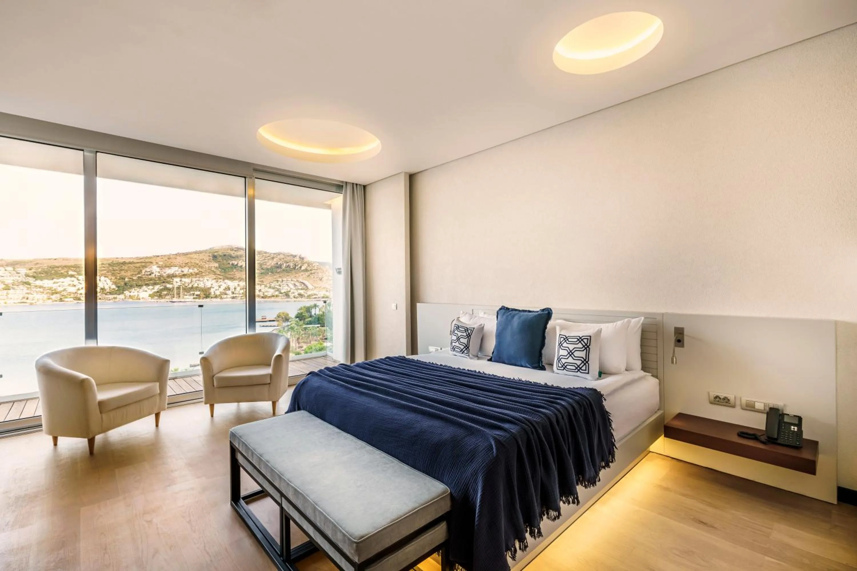 Photo of the whole room, Bed in Cape Bodrum Luxury Hotel & Beach