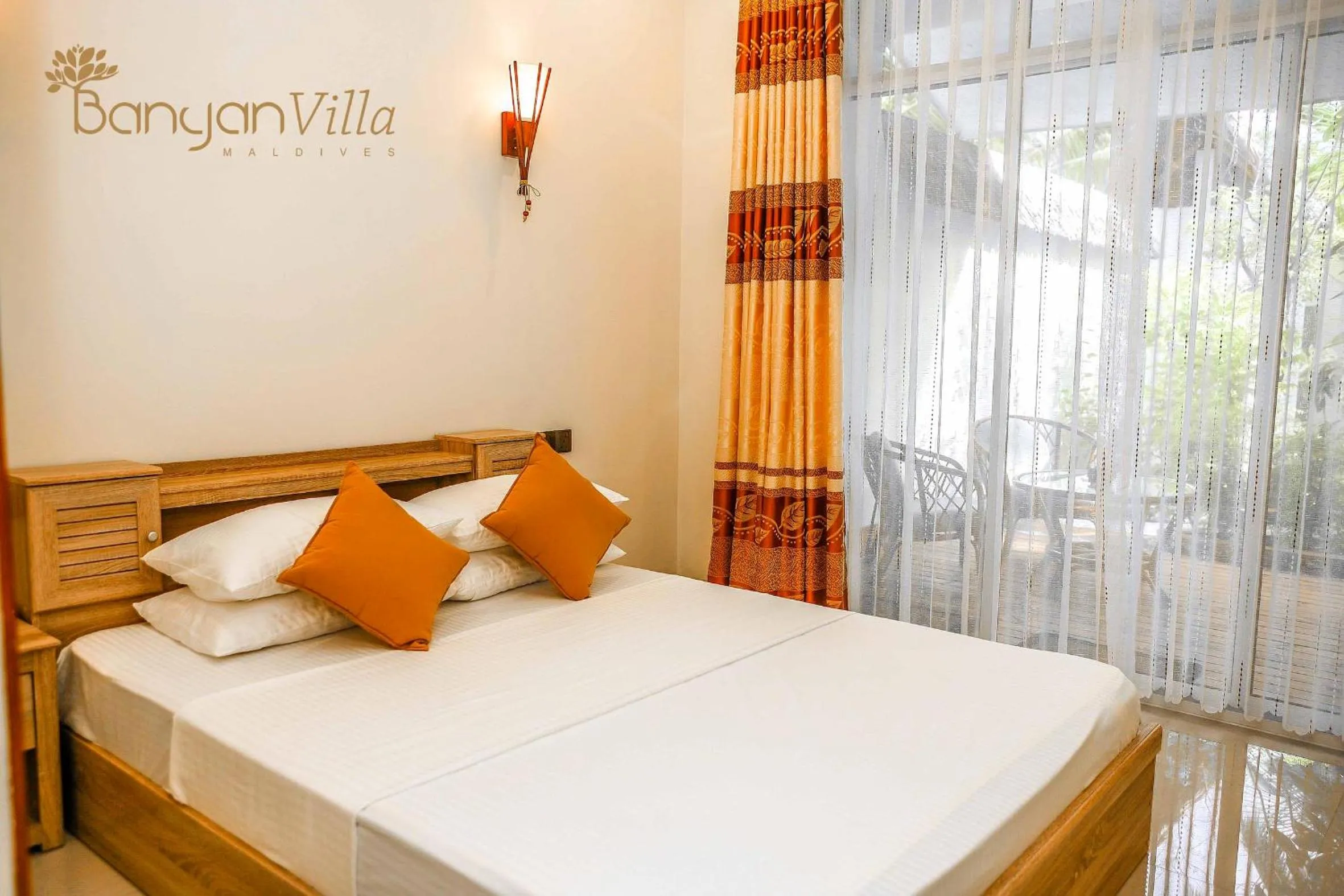 Bed in Banyan Villa Maldives Dhangethi