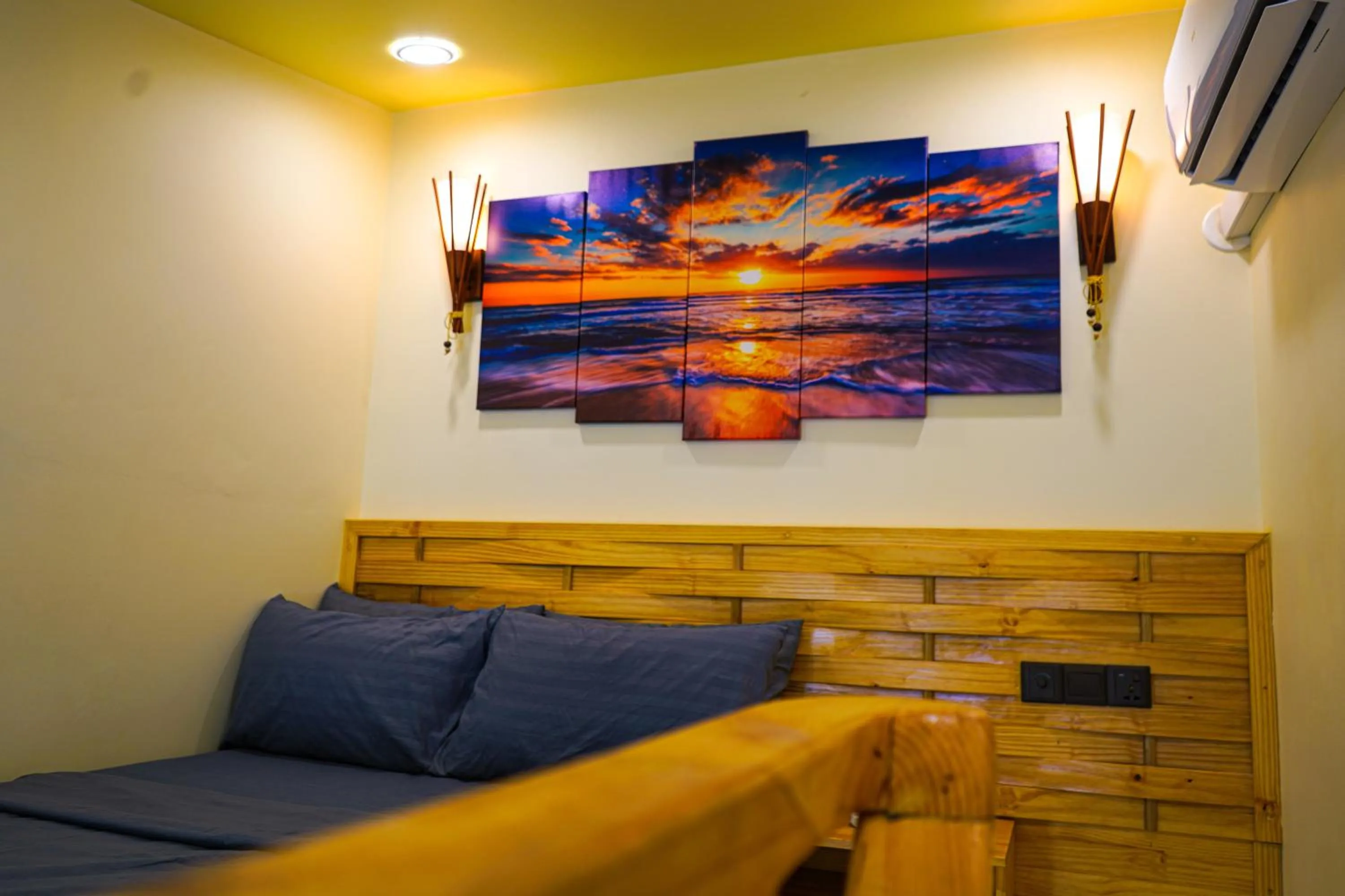 Bed in Banyan Villa Maldives Dhangethi