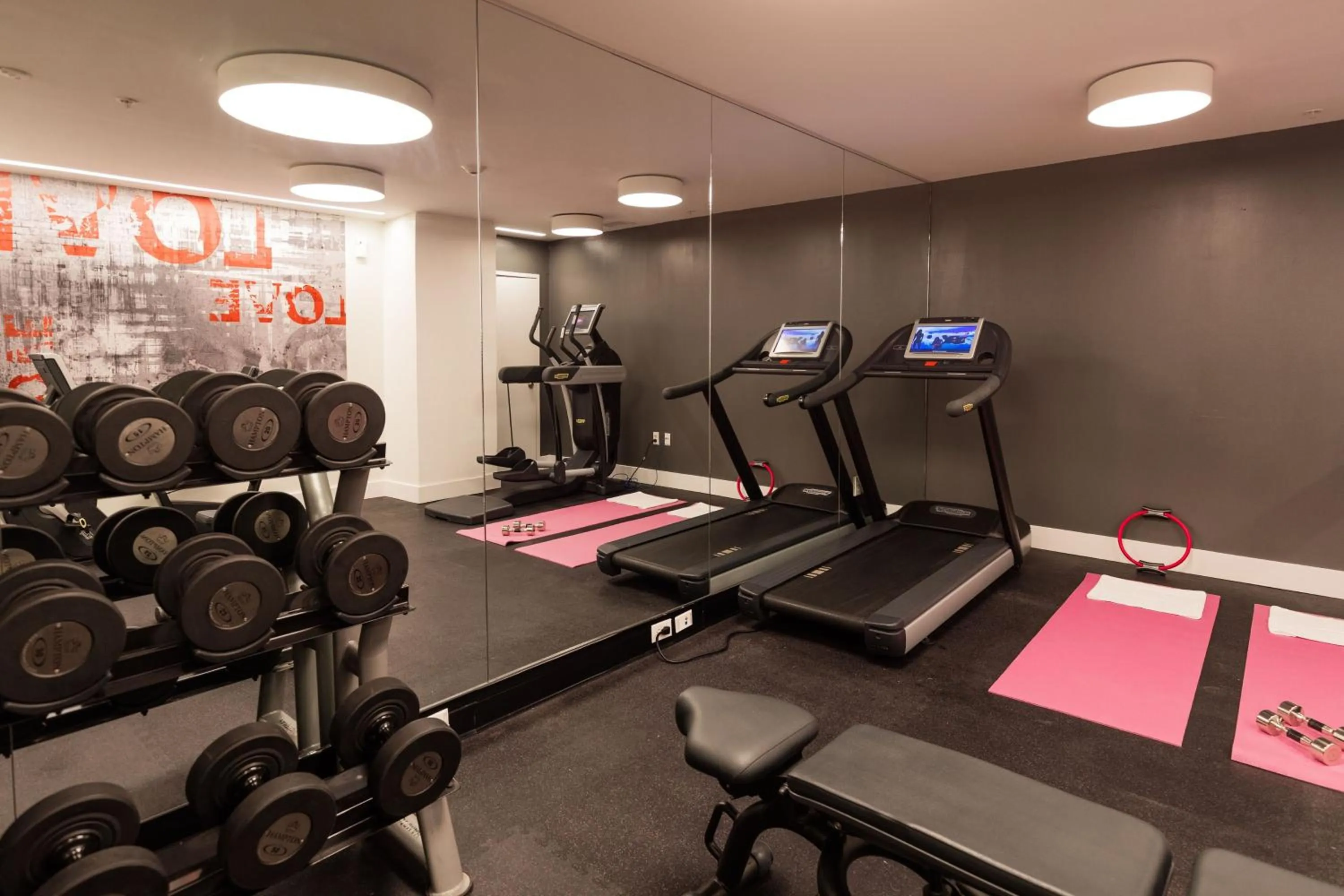 Fitness centre/facilities in Quirk Hotel Richmond