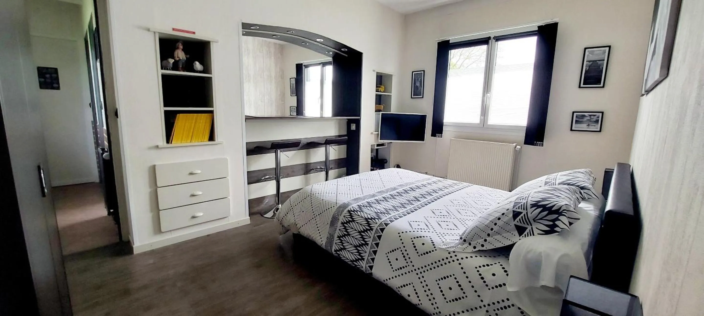 Bedroom, Bed in La Longère Des Nuits De Varenne