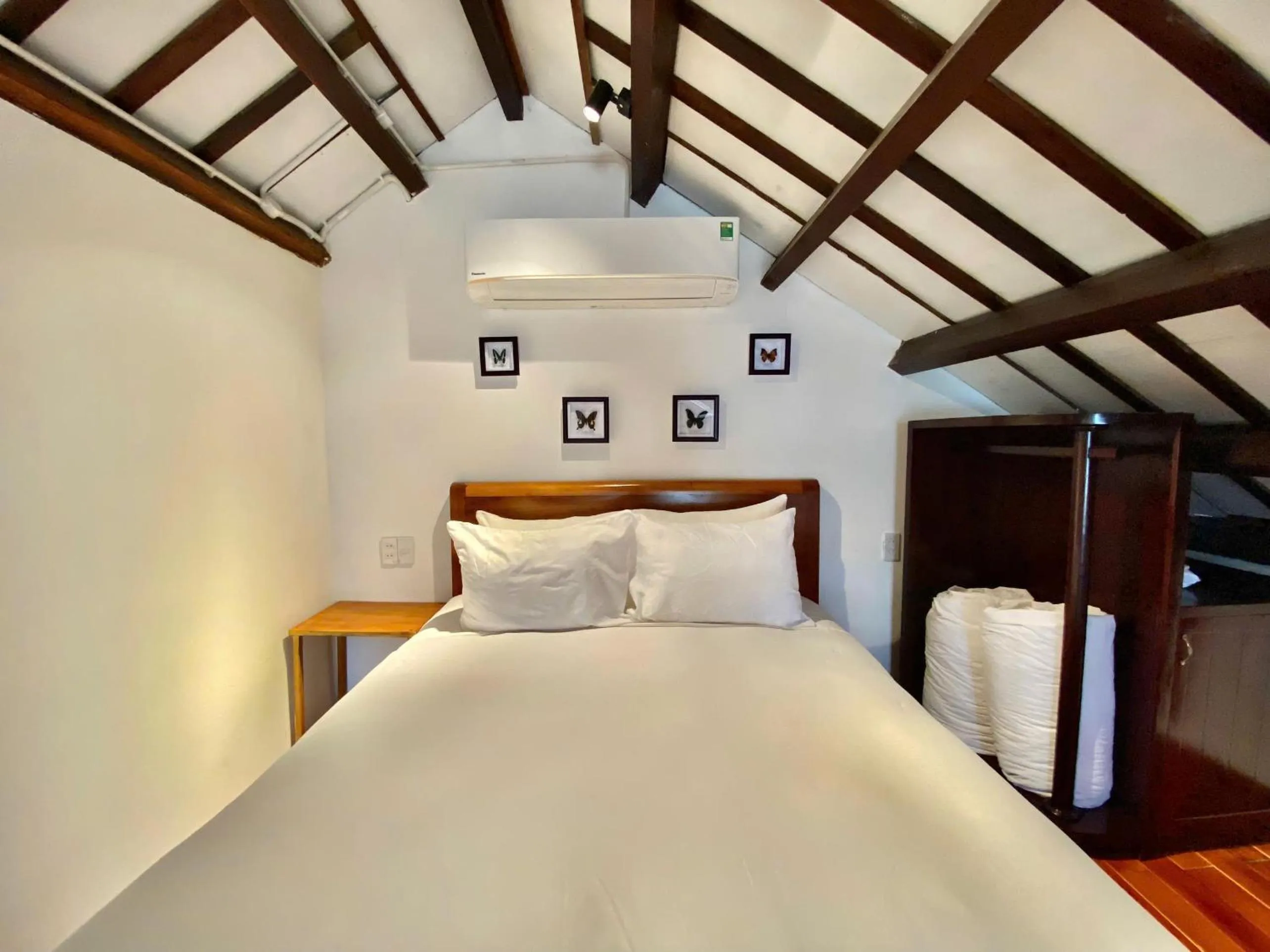 Bedroom, Bed in Villa Orchid Garden Riverside Hoi An