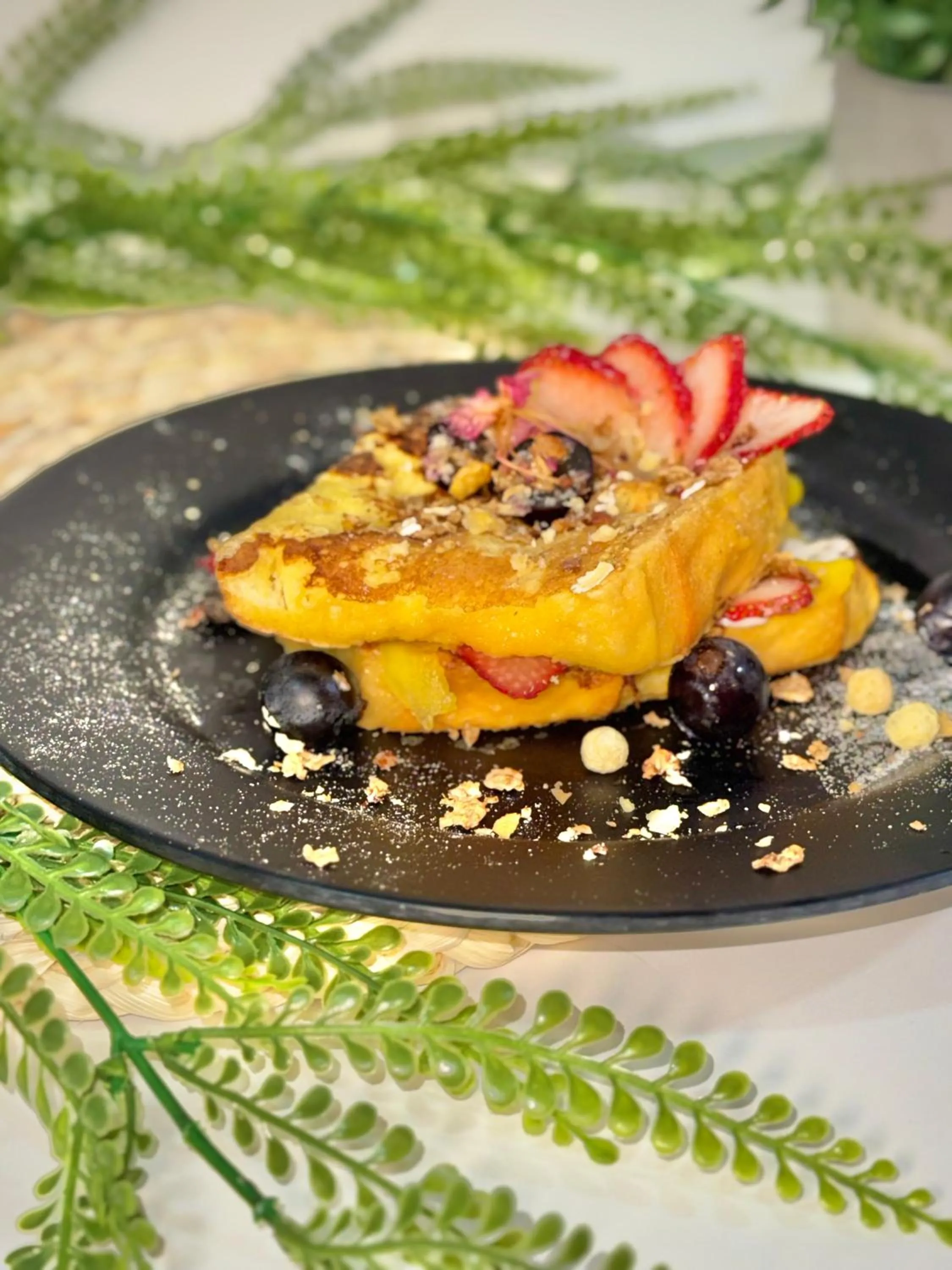 Breakfast in Novus Laureles