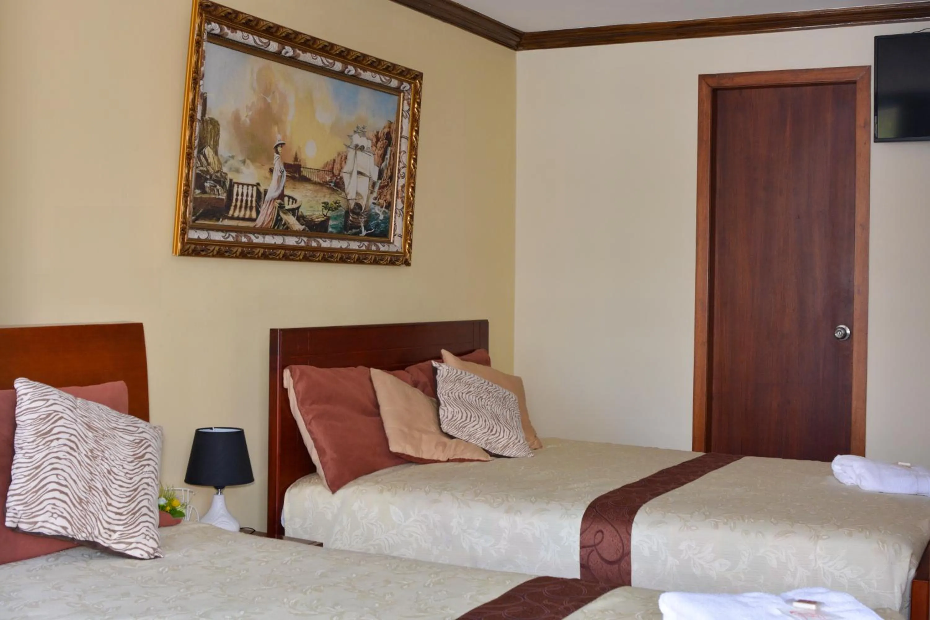 Bed in Hotel Villa Lafayette