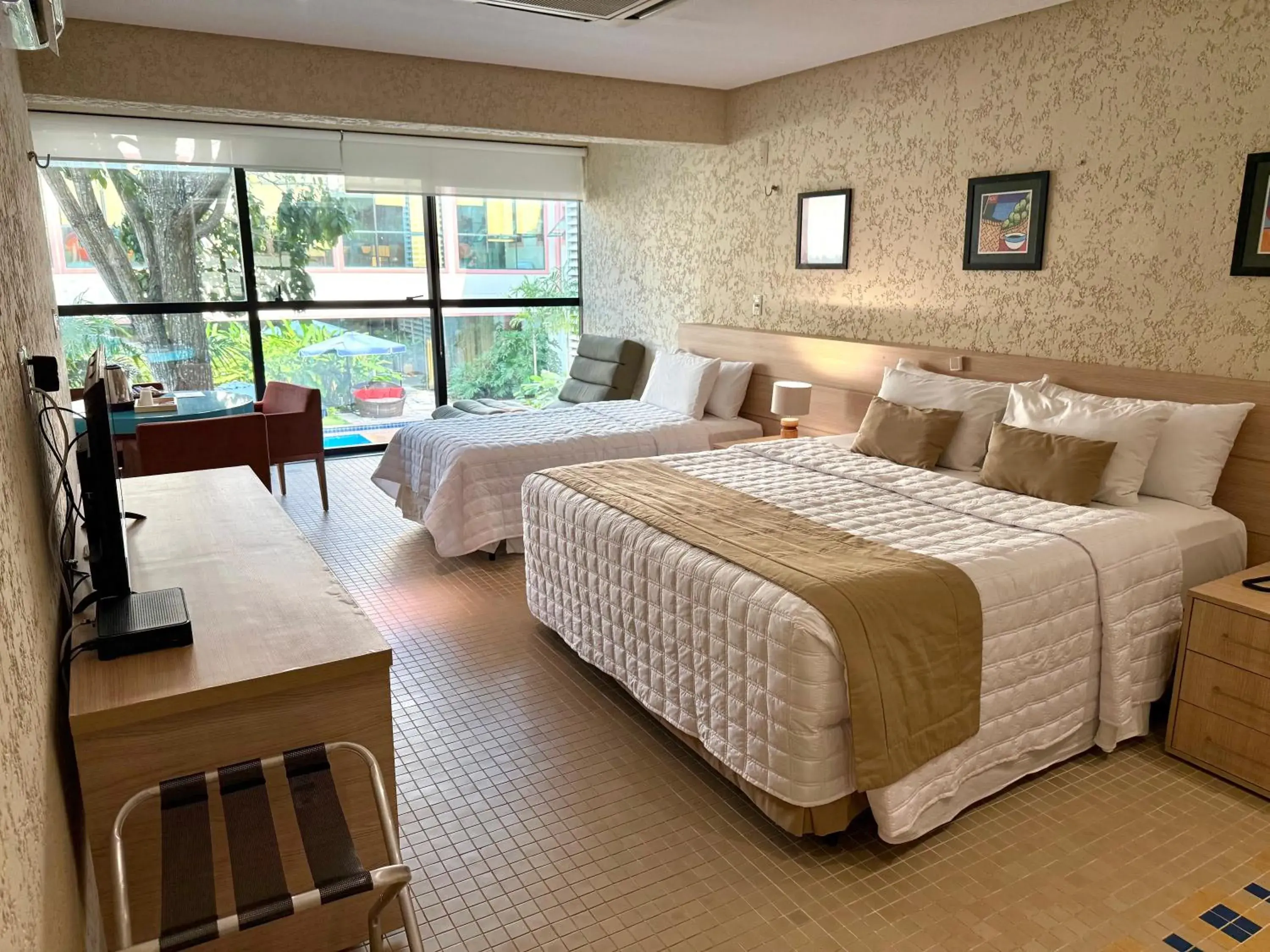 Classic Room with Pool View in Atrium Hotel Quinta De Pedras Classic Room with Pool View in Atrium Hotel Quinta De Pedras