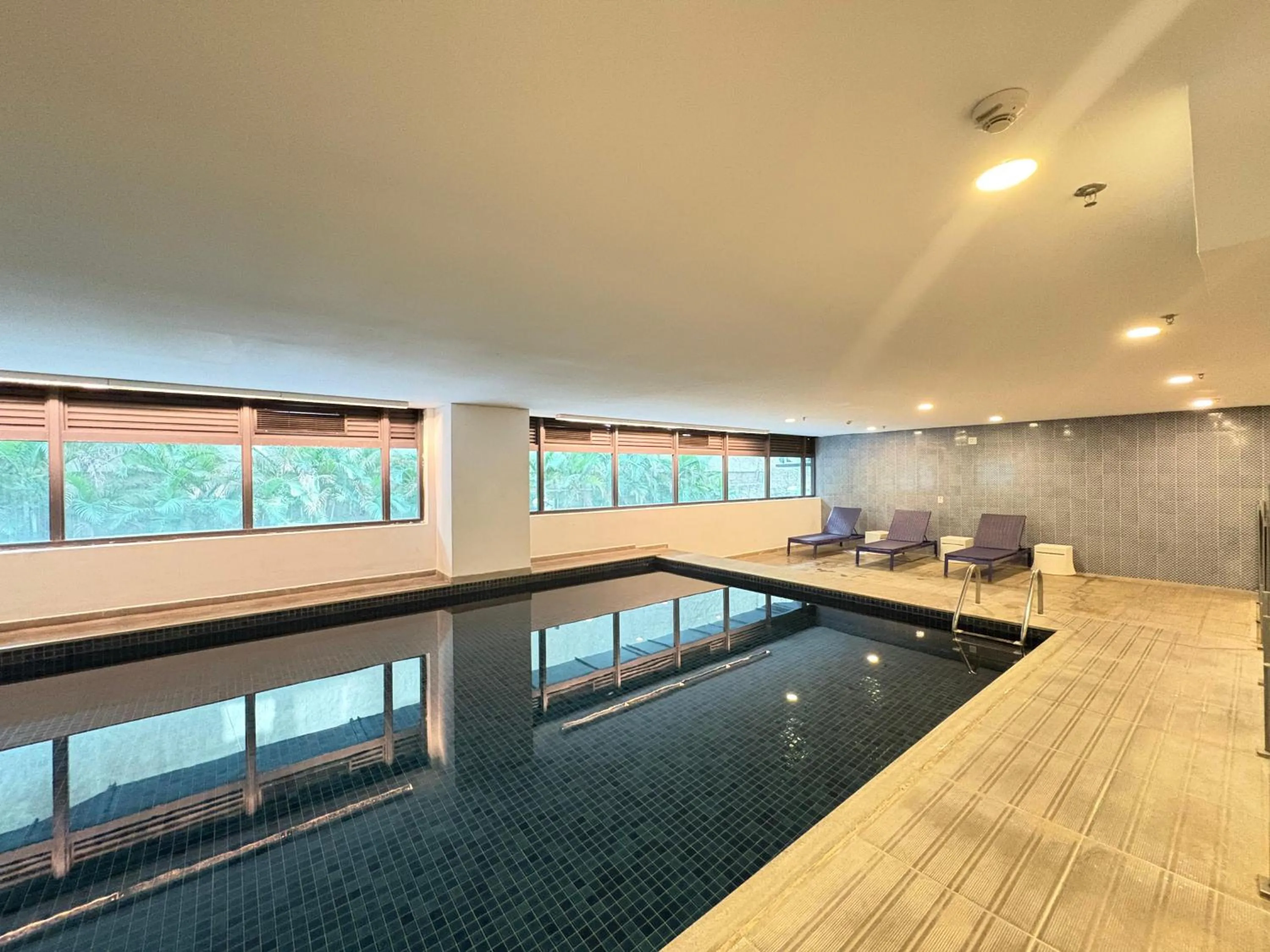 Pool view in Blue Tree Premium Alphaville