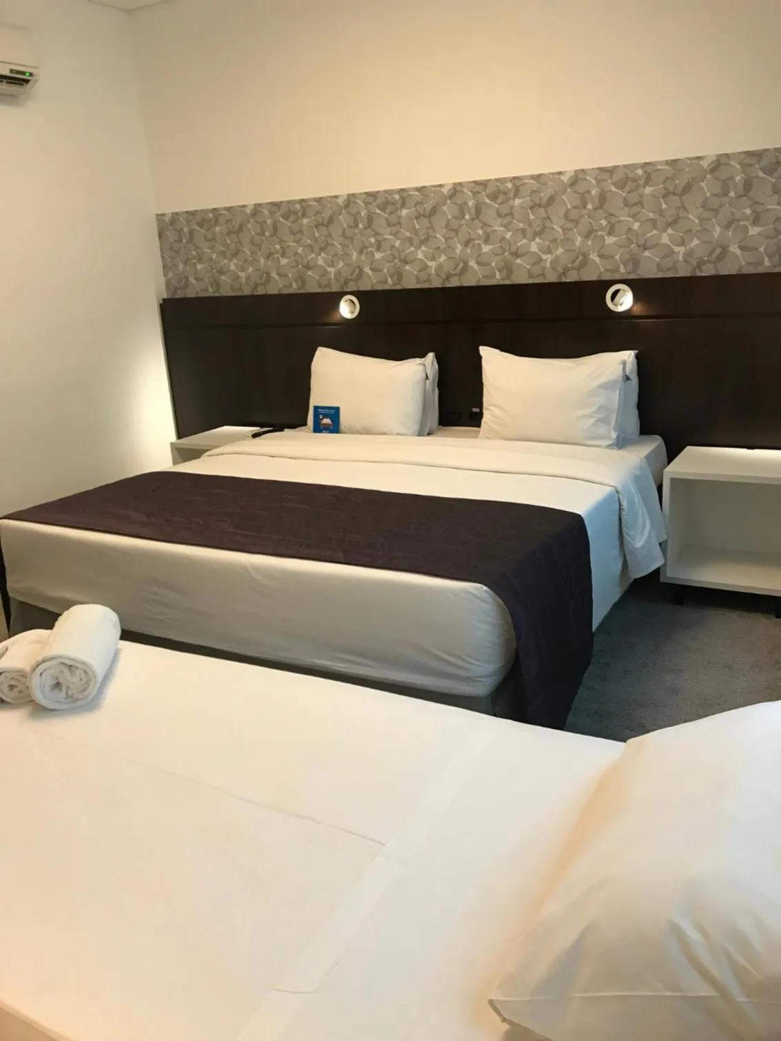 Bedroom, Bed in Blue Tree Premium Alphaville