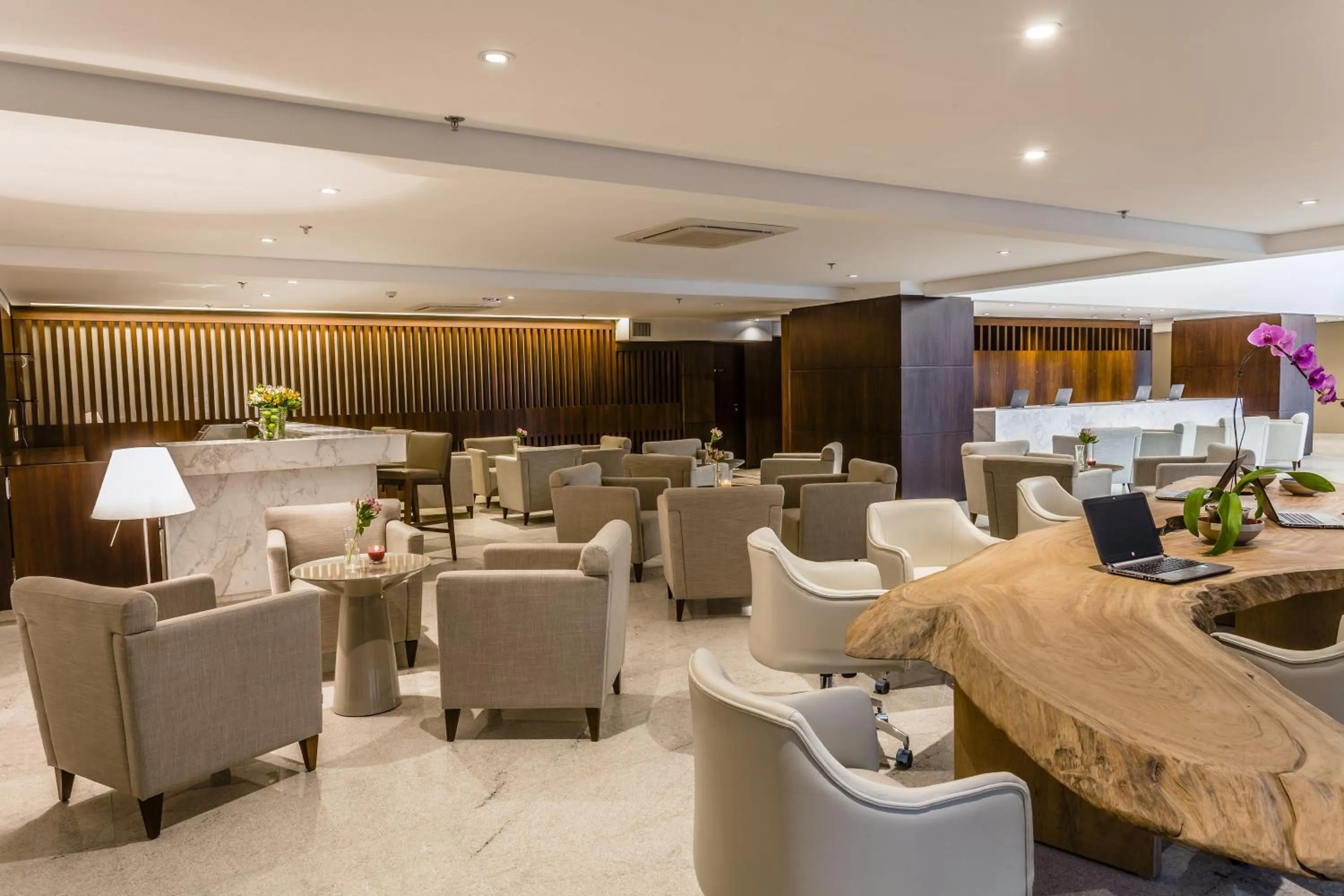 Lobby or reception in Blue Tree Premium Alphaville