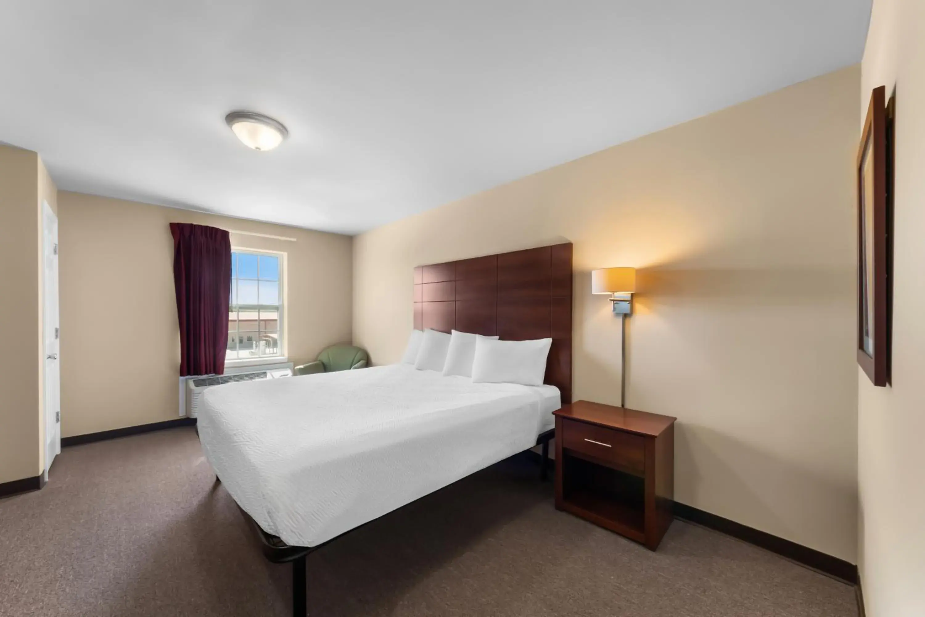 King Studio in Risewell Kitchen Suites Pleasanton King Studio in Risewell Kitchen Suites Pleasanton