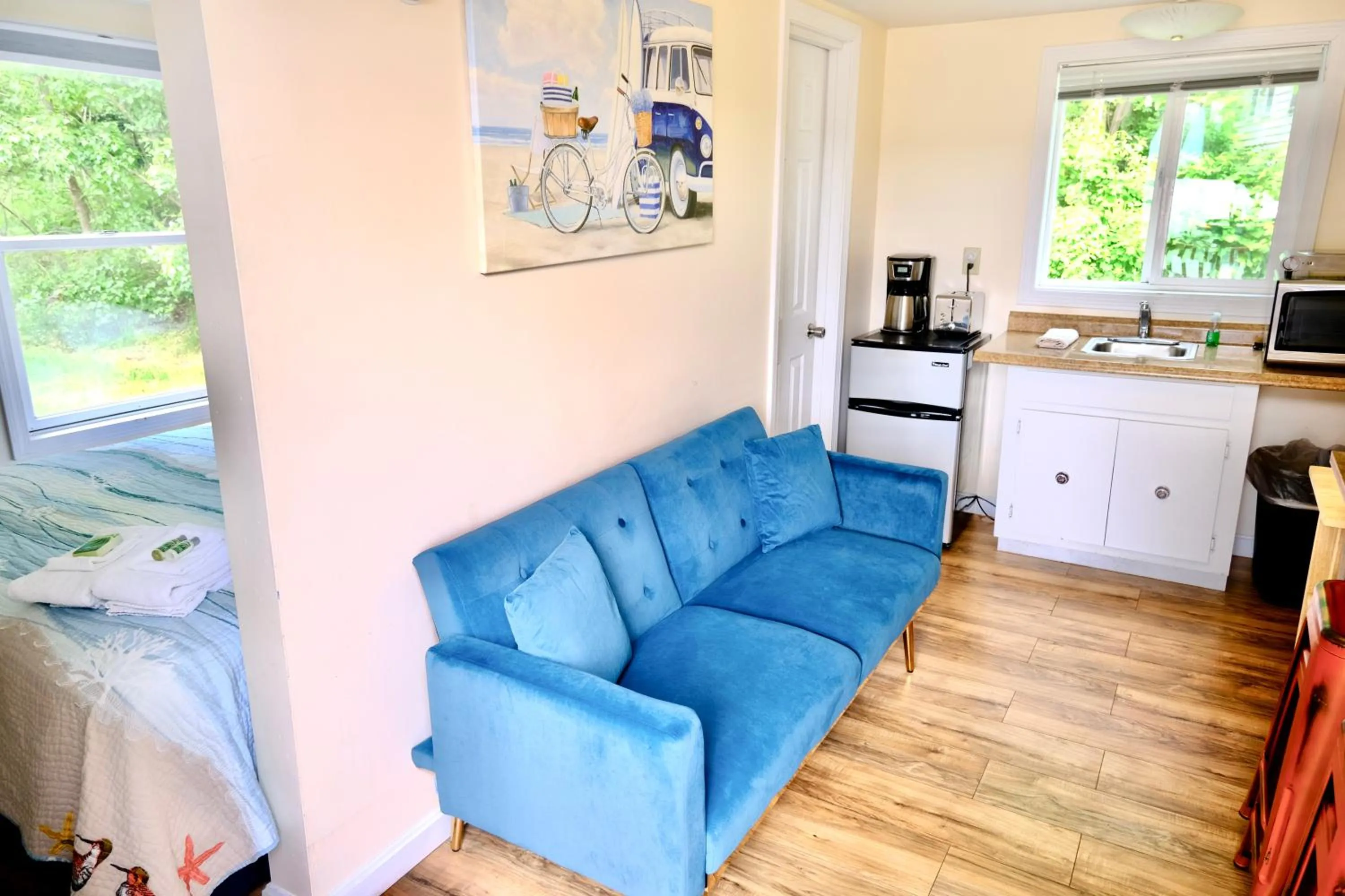 Kitchen or kitchenette in The Landings Inn and Cottages at Old Orchard Beach