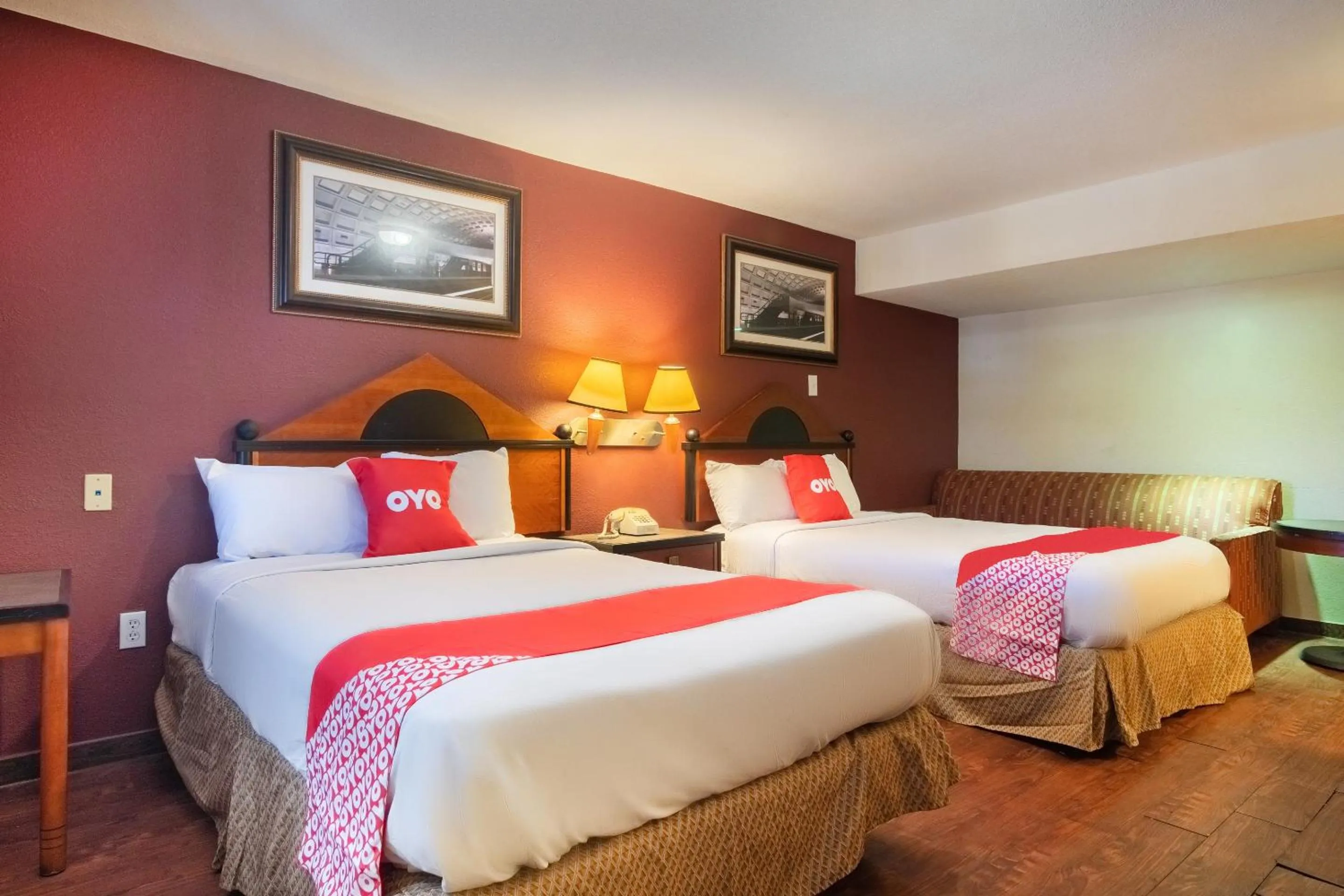 Bedroom in OYO Hotel Blytheville AR I-55