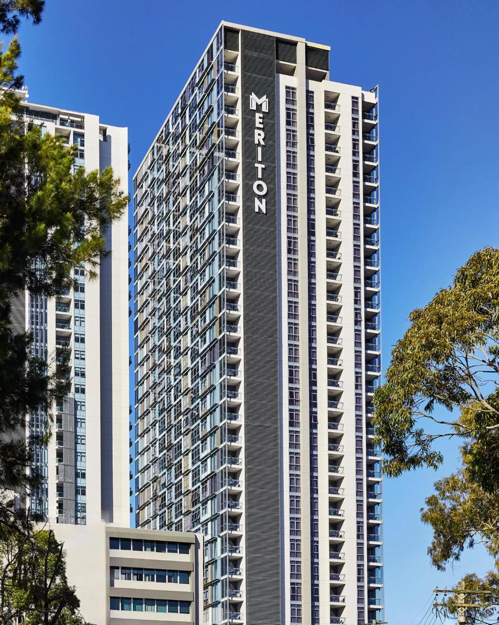 Property building in Meriton Suites Chatswood