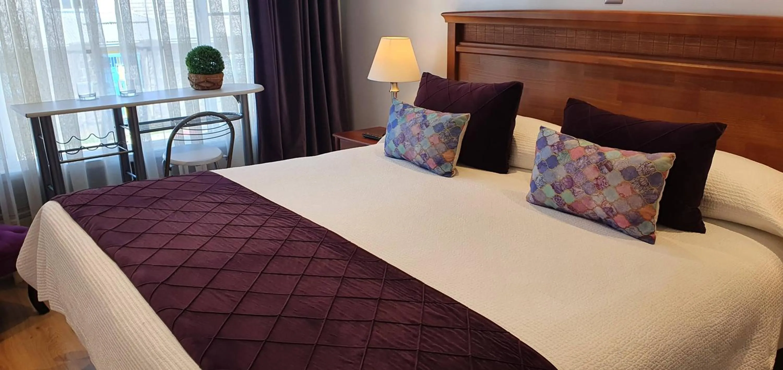 Bed in Hotel Puerta del Lago