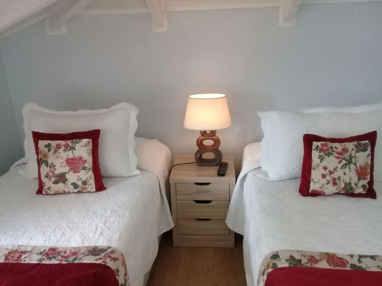 Bed in Hotel Puerta del Lago