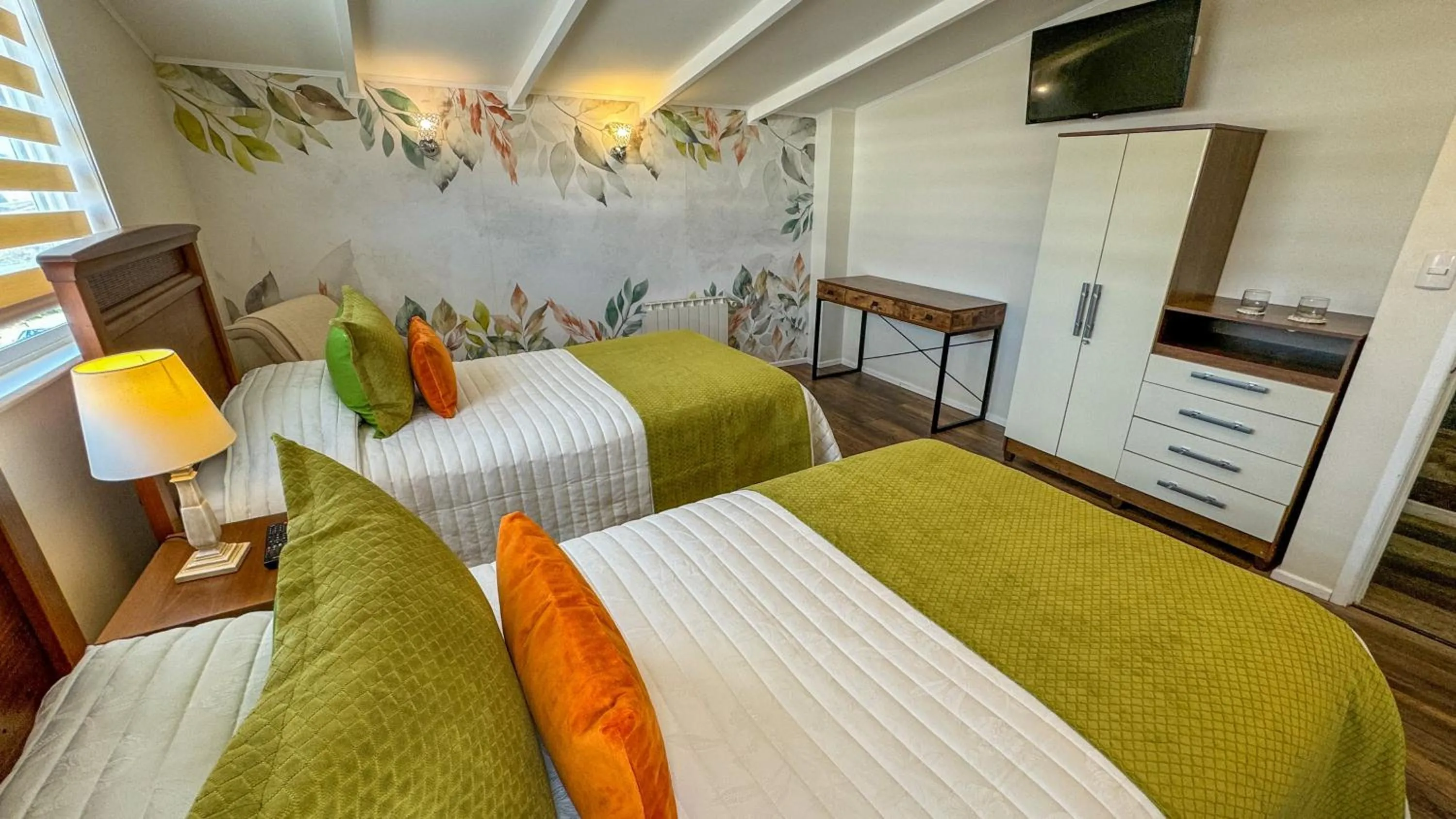 Bed in Hotel Puerta del Lago