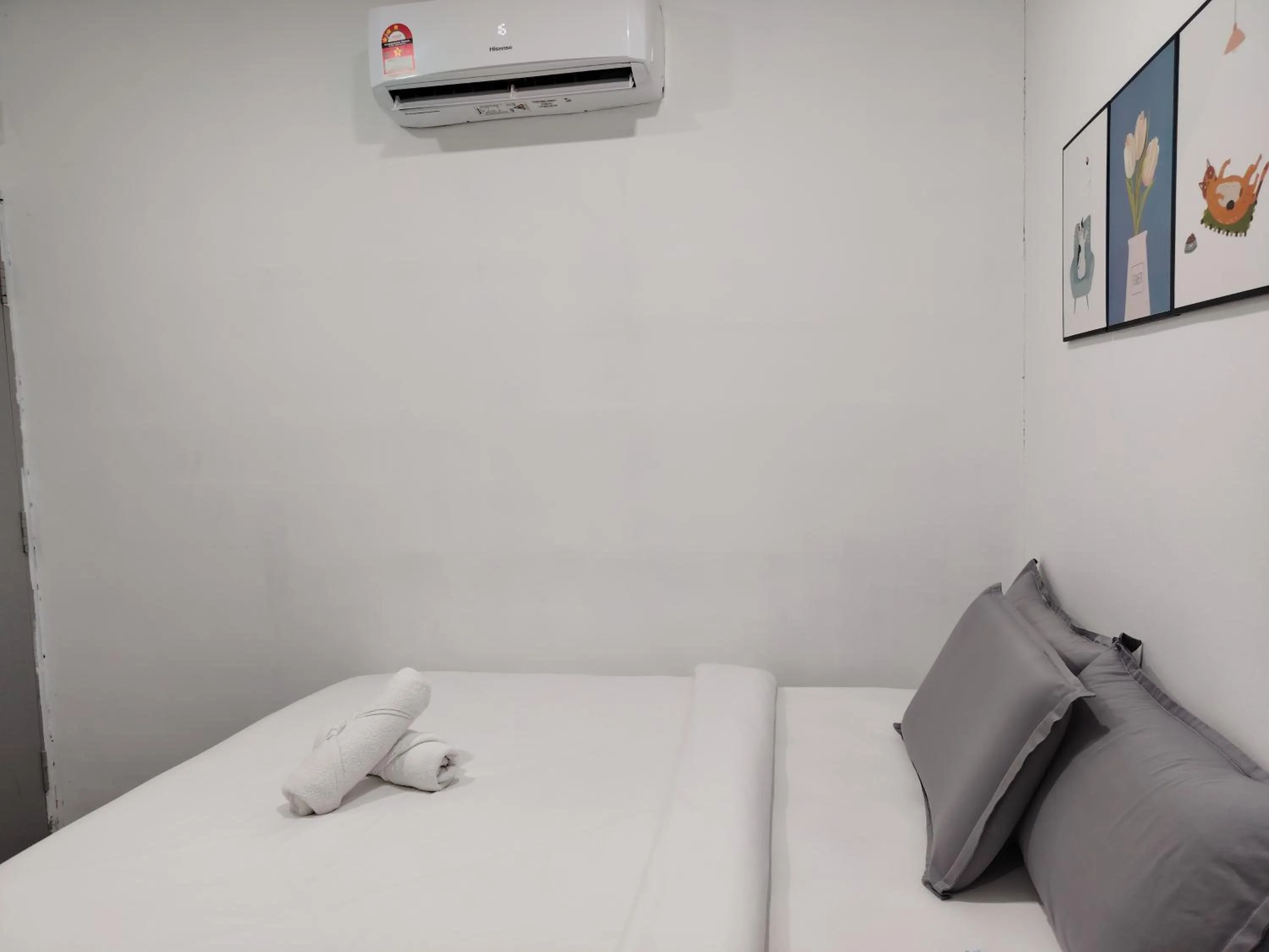 Bed in The Ardens Hotel - Pekan Nenas, Pontian