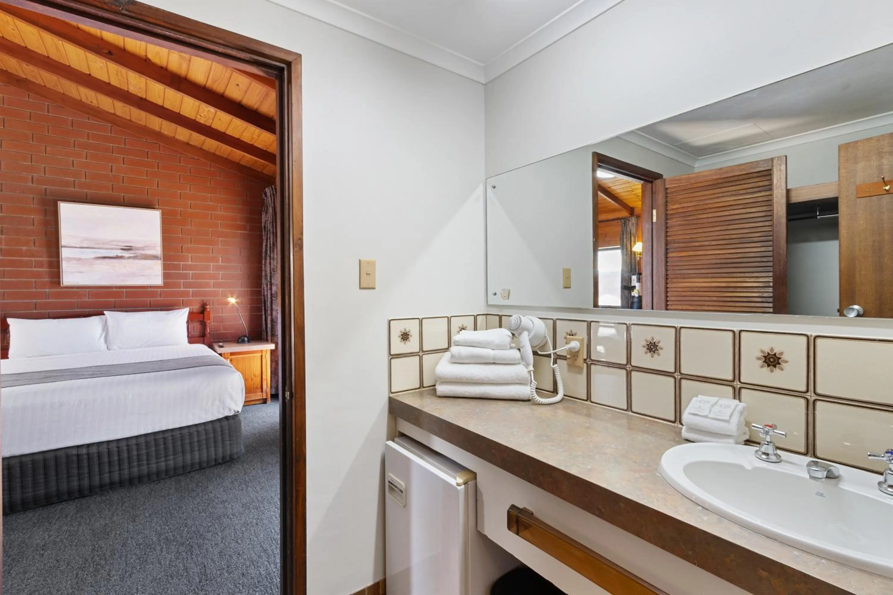 Bed in Econo Lodge Port Augusta