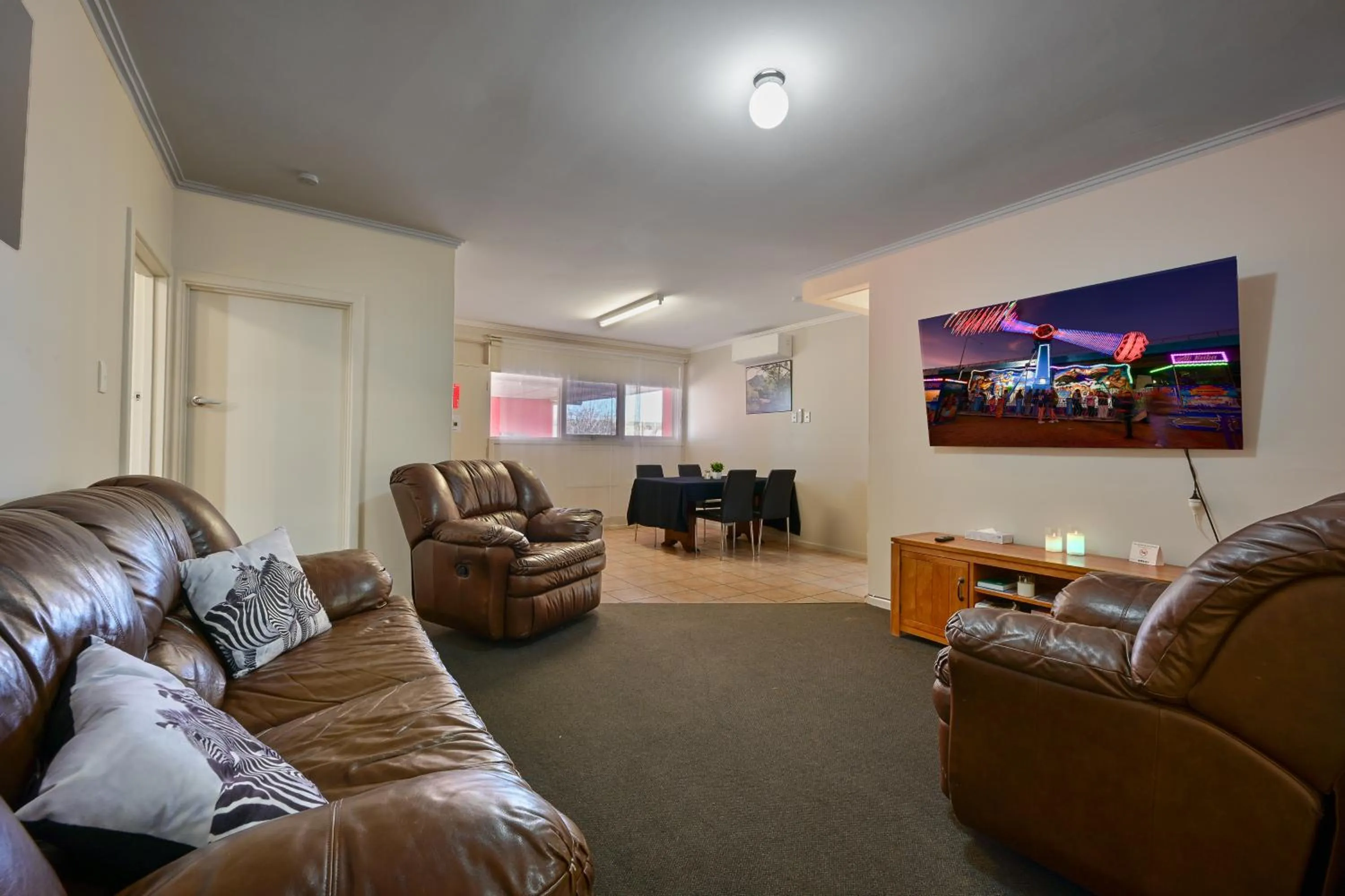 Communal lounge/ TV room in Econo Lodge Port Augusta
