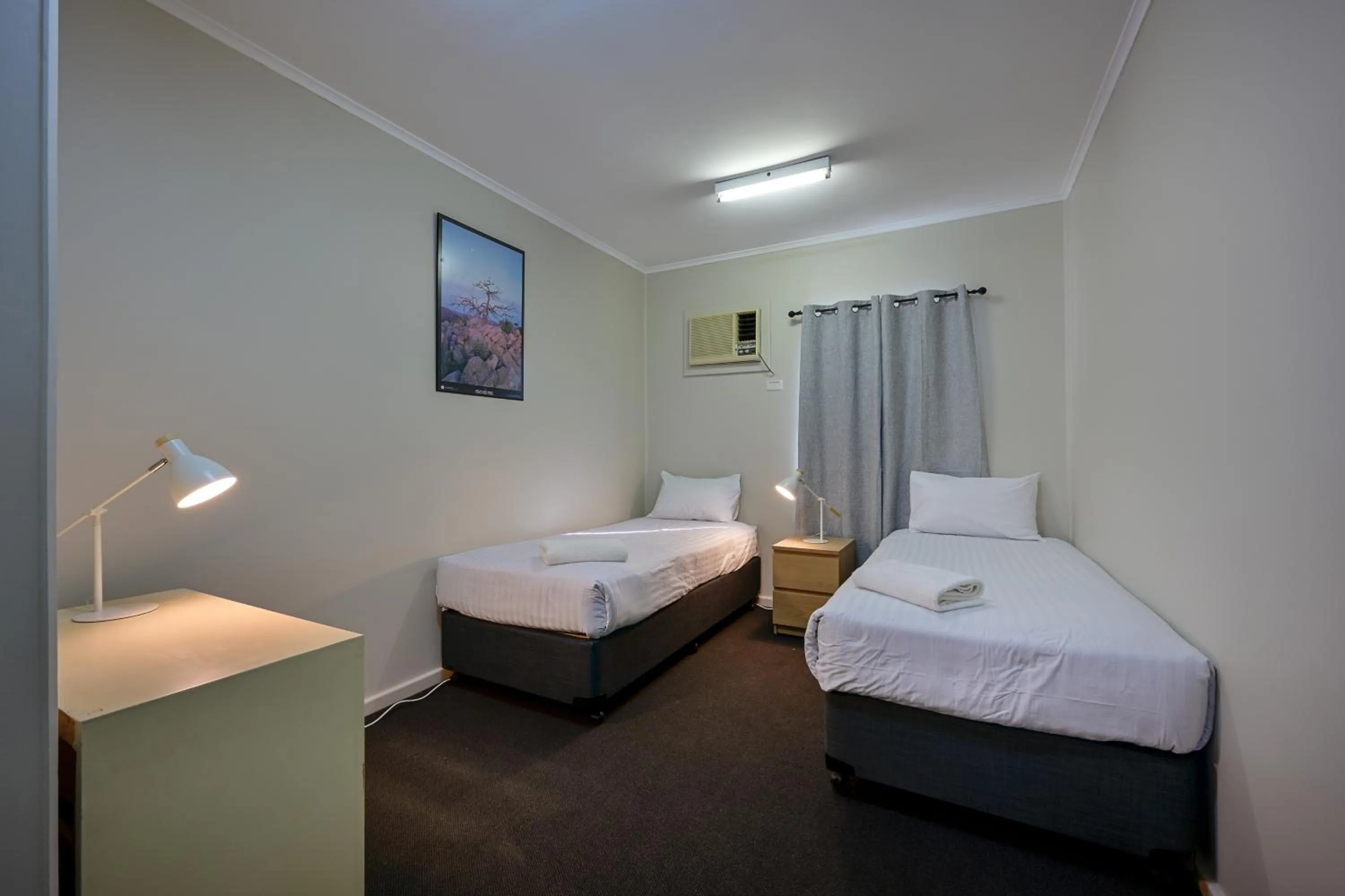 Bed in Econo Lodge Port Augusta