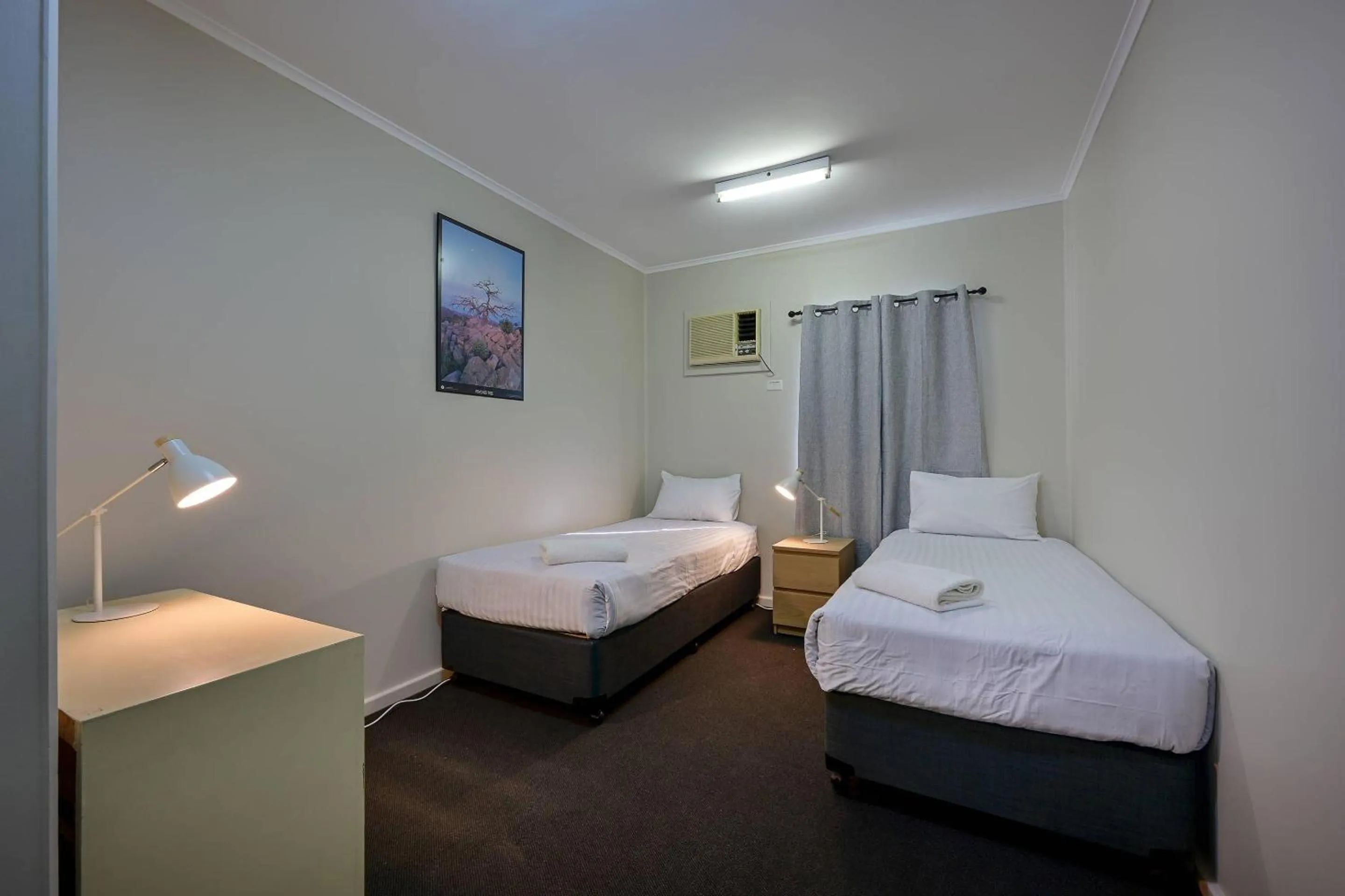 Bedroom, Bed in Econo Lodge Port Augusta