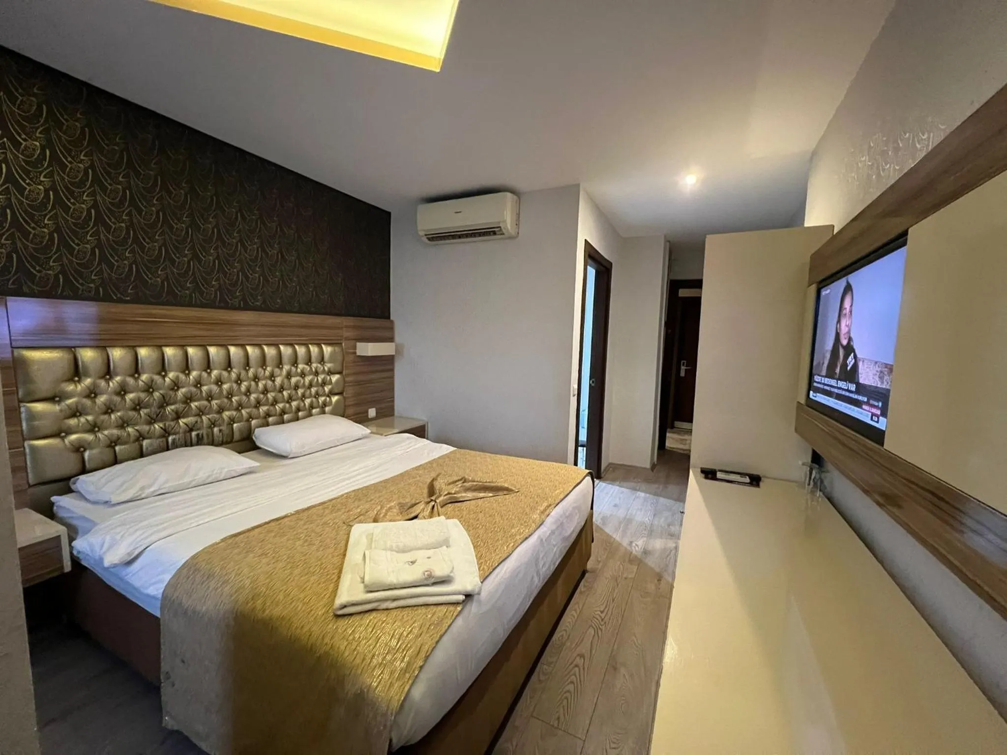 Bed in Grand Ezel Hotel