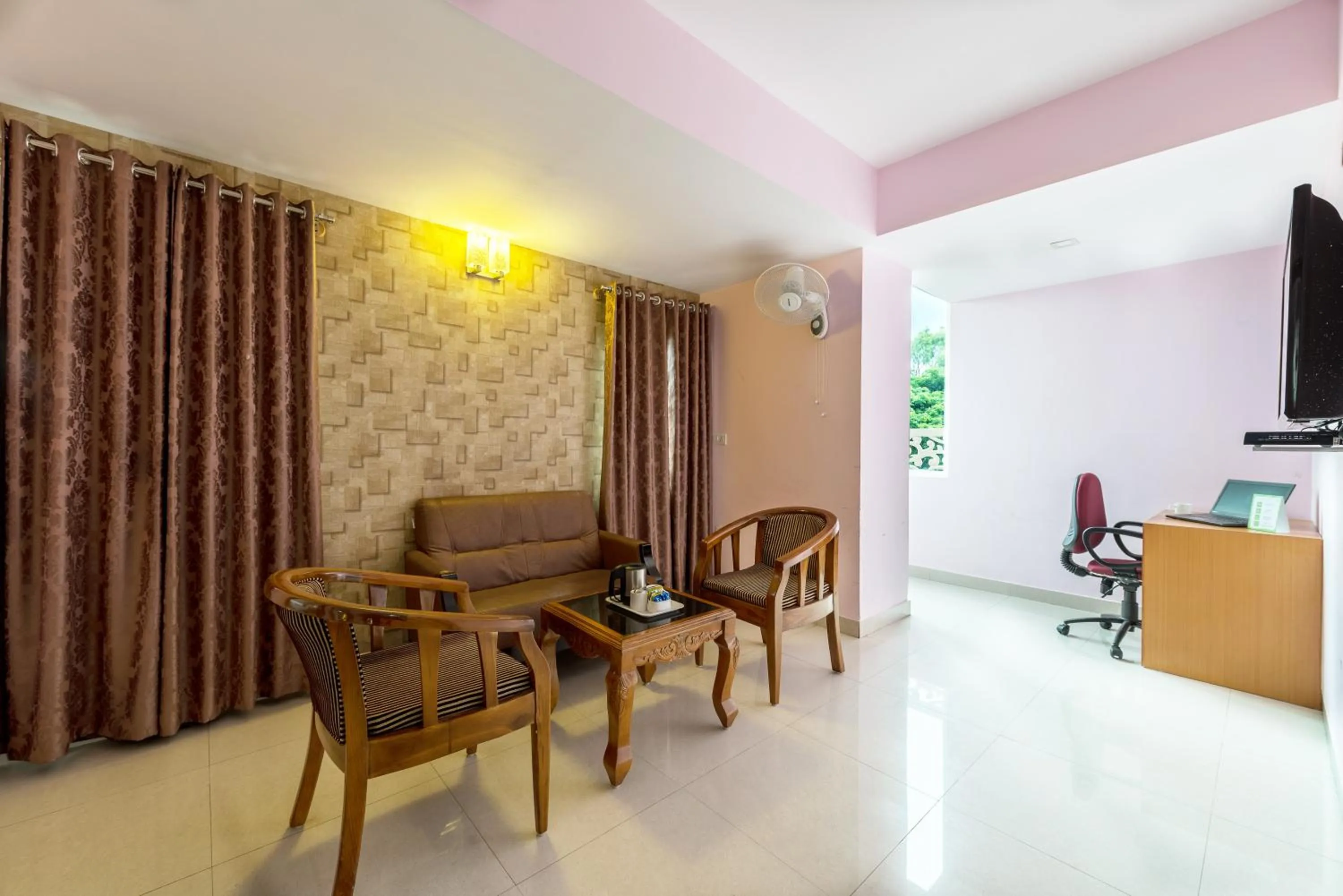 TV and multimedia in Treebo Akshaya Lalbagh Inn