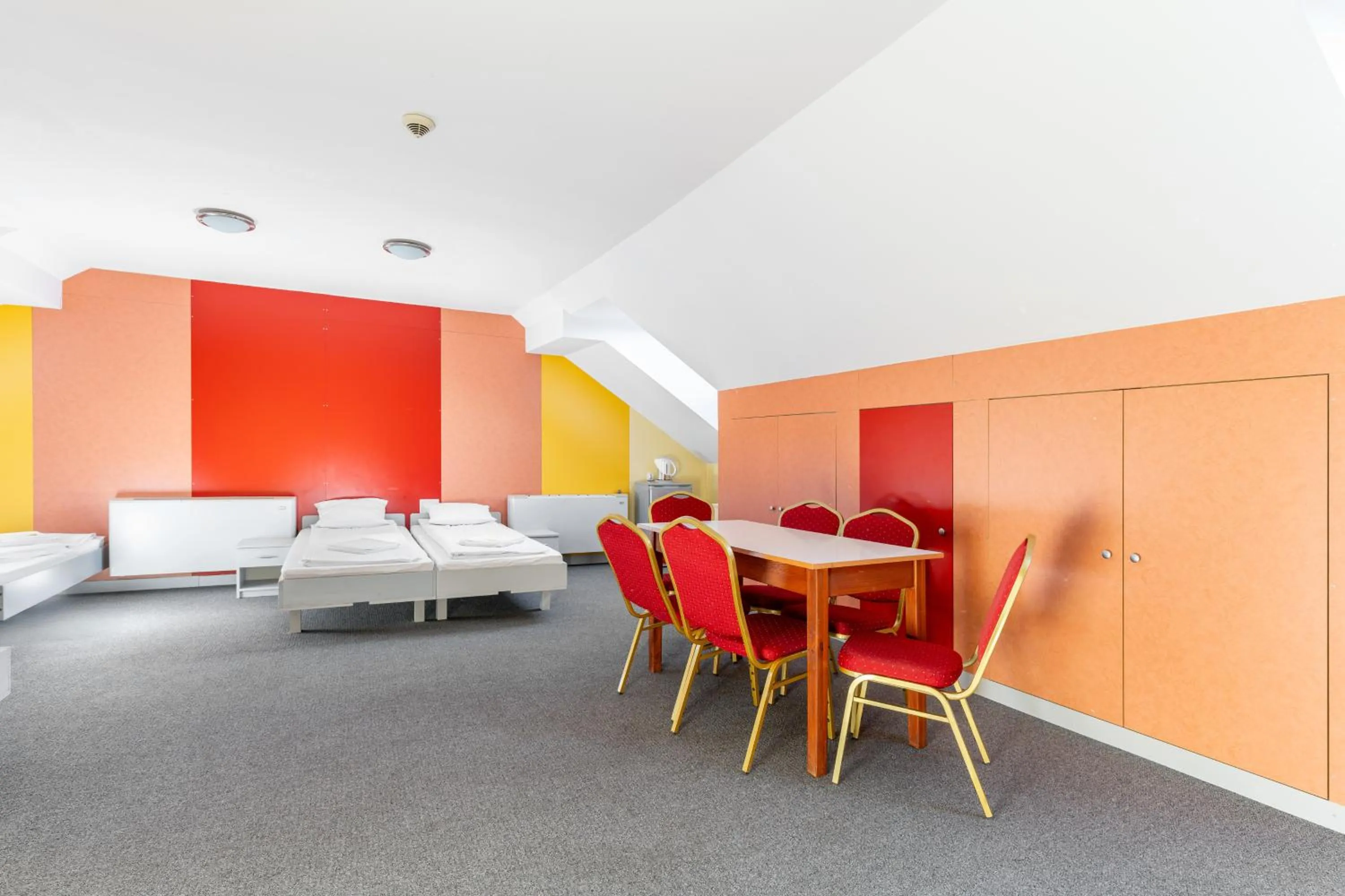 Living room in Elemels Planet