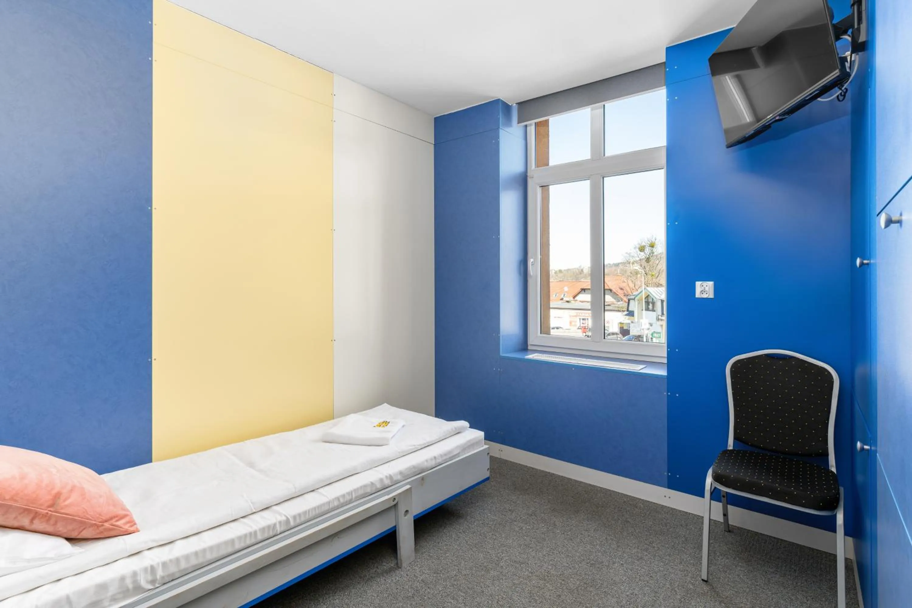 Bed in Elemels Planet