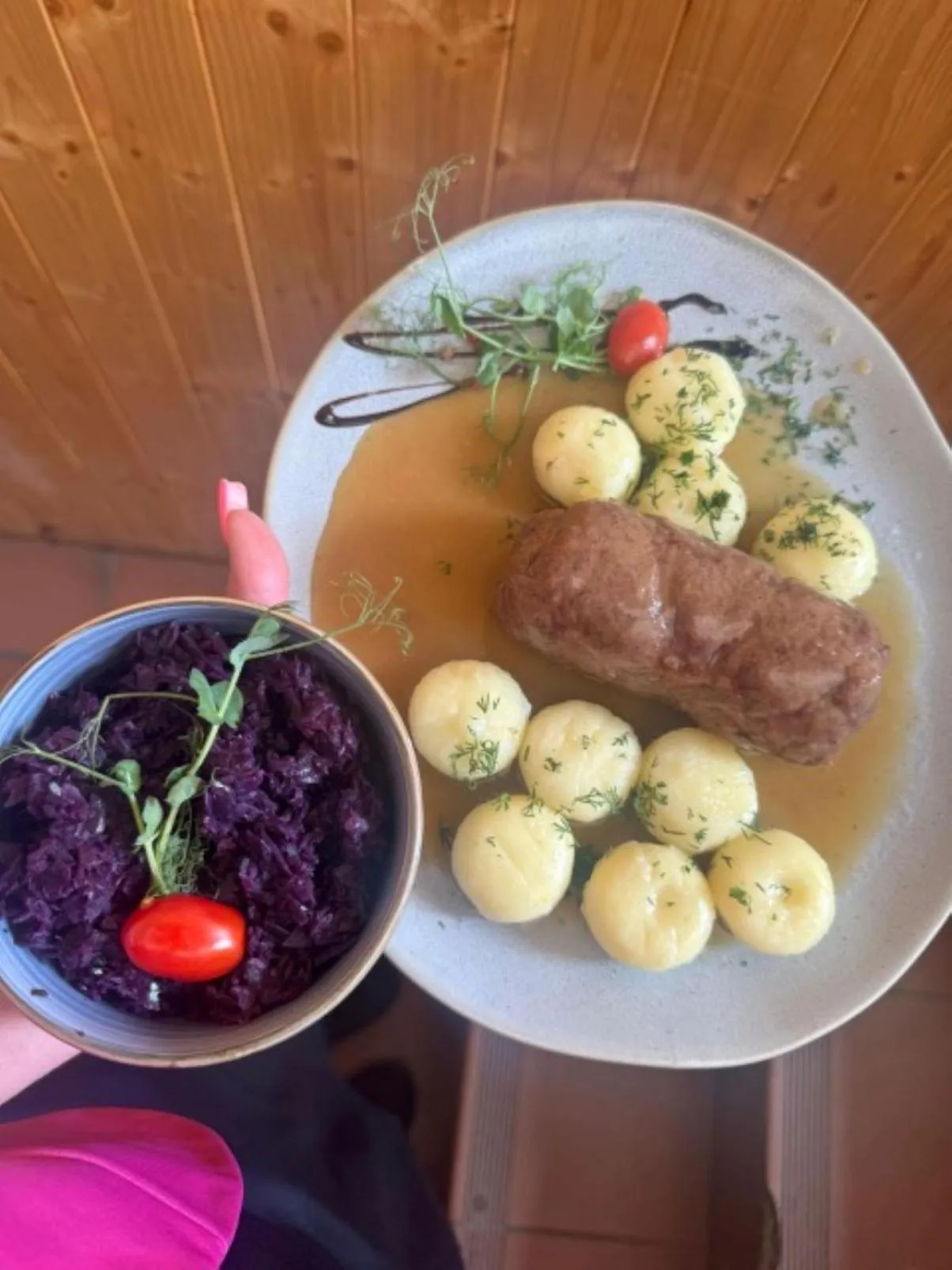 Restaurant/places to eat in Elemels Planet