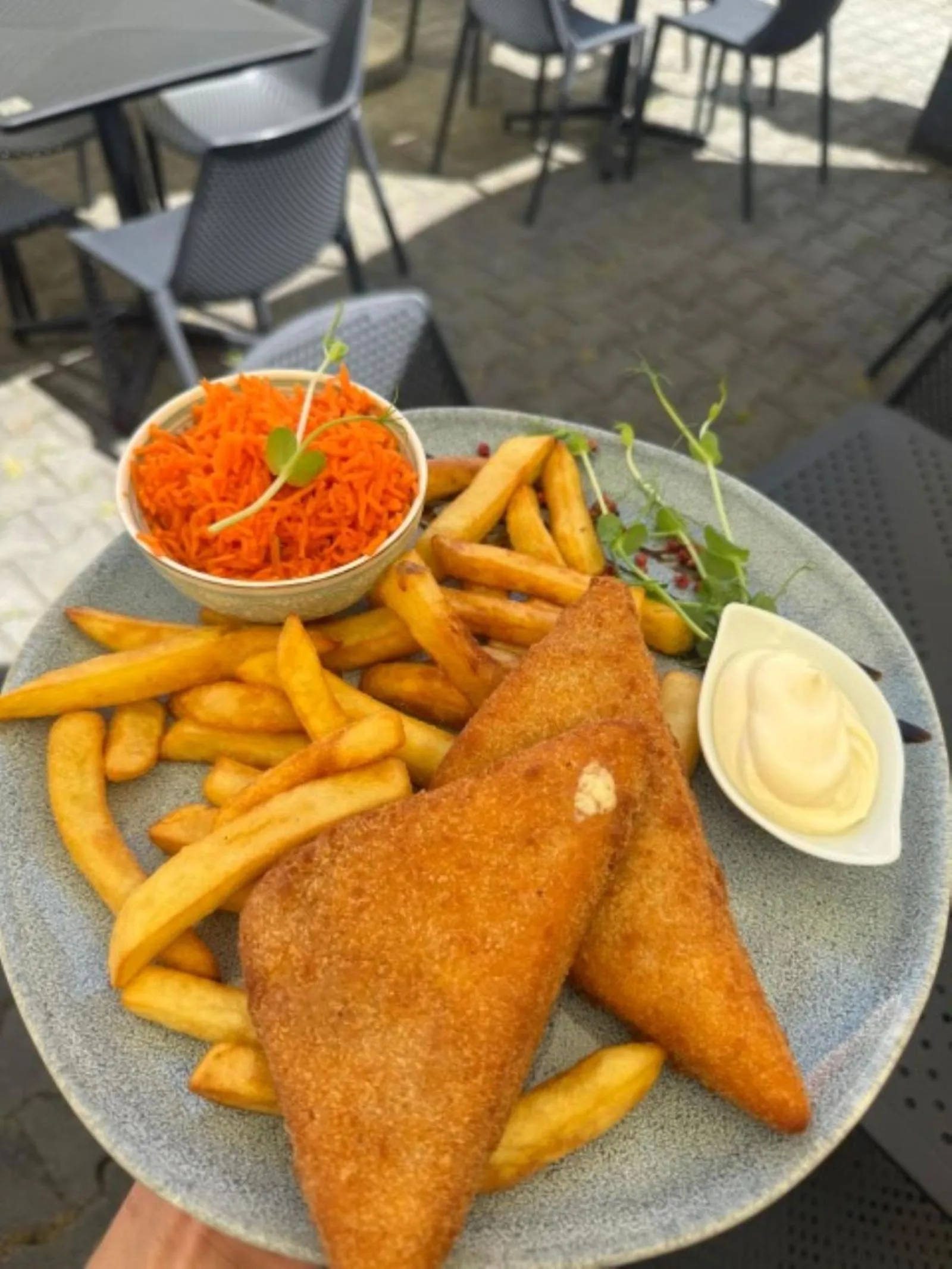 Restaurant/places to eat in Elemels Planet