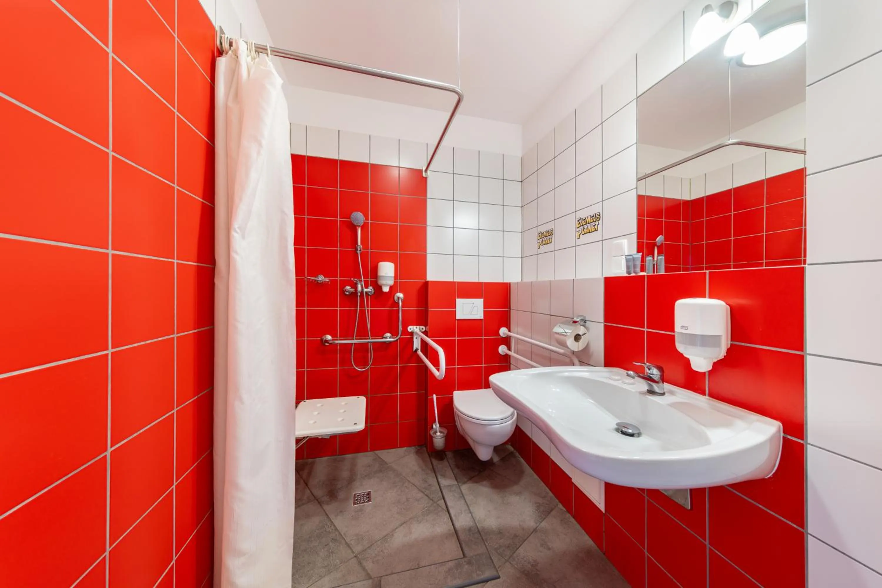 Bathroom in Elemels Planet