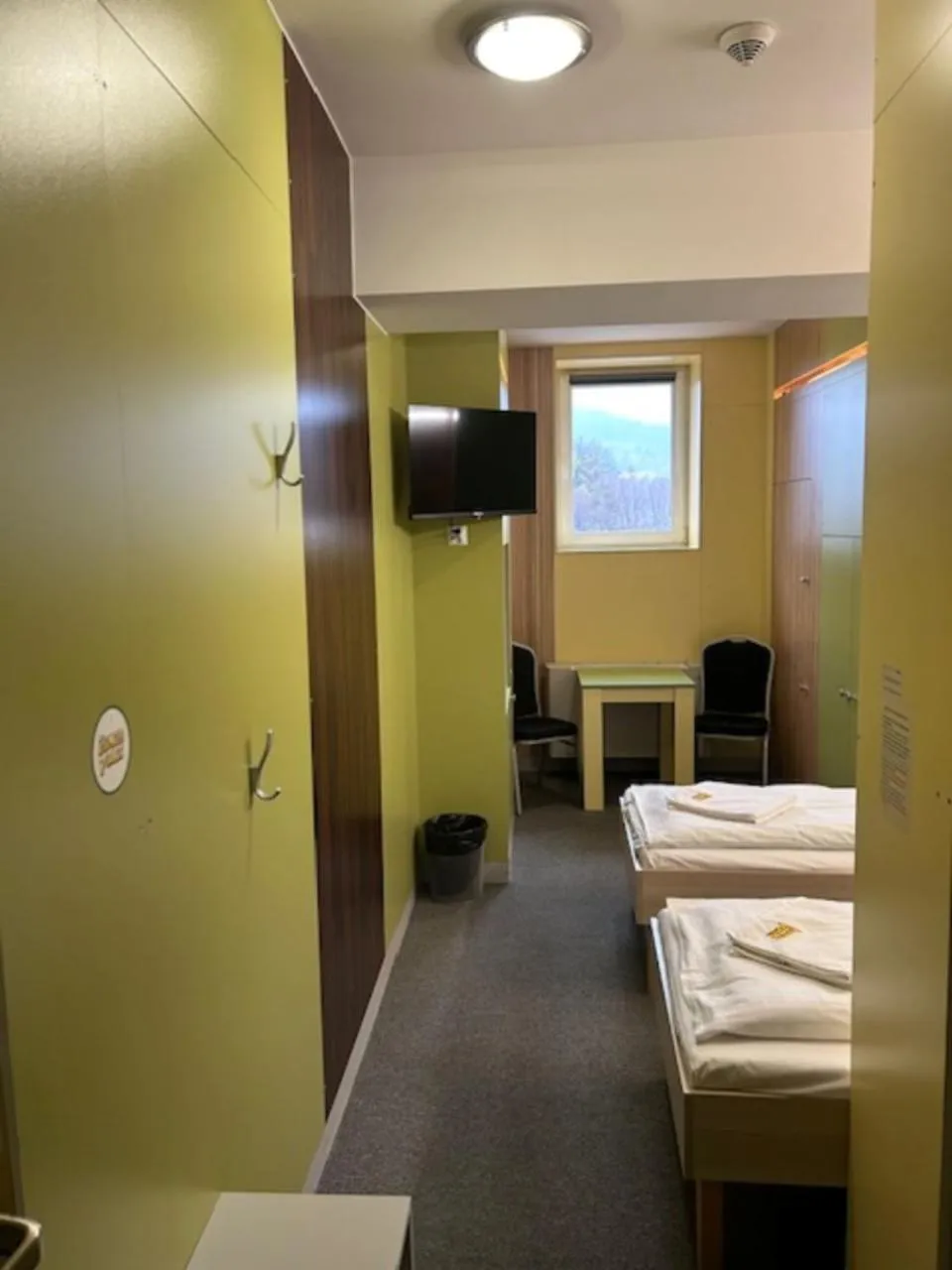 Property building, Bed in Elemels Planet