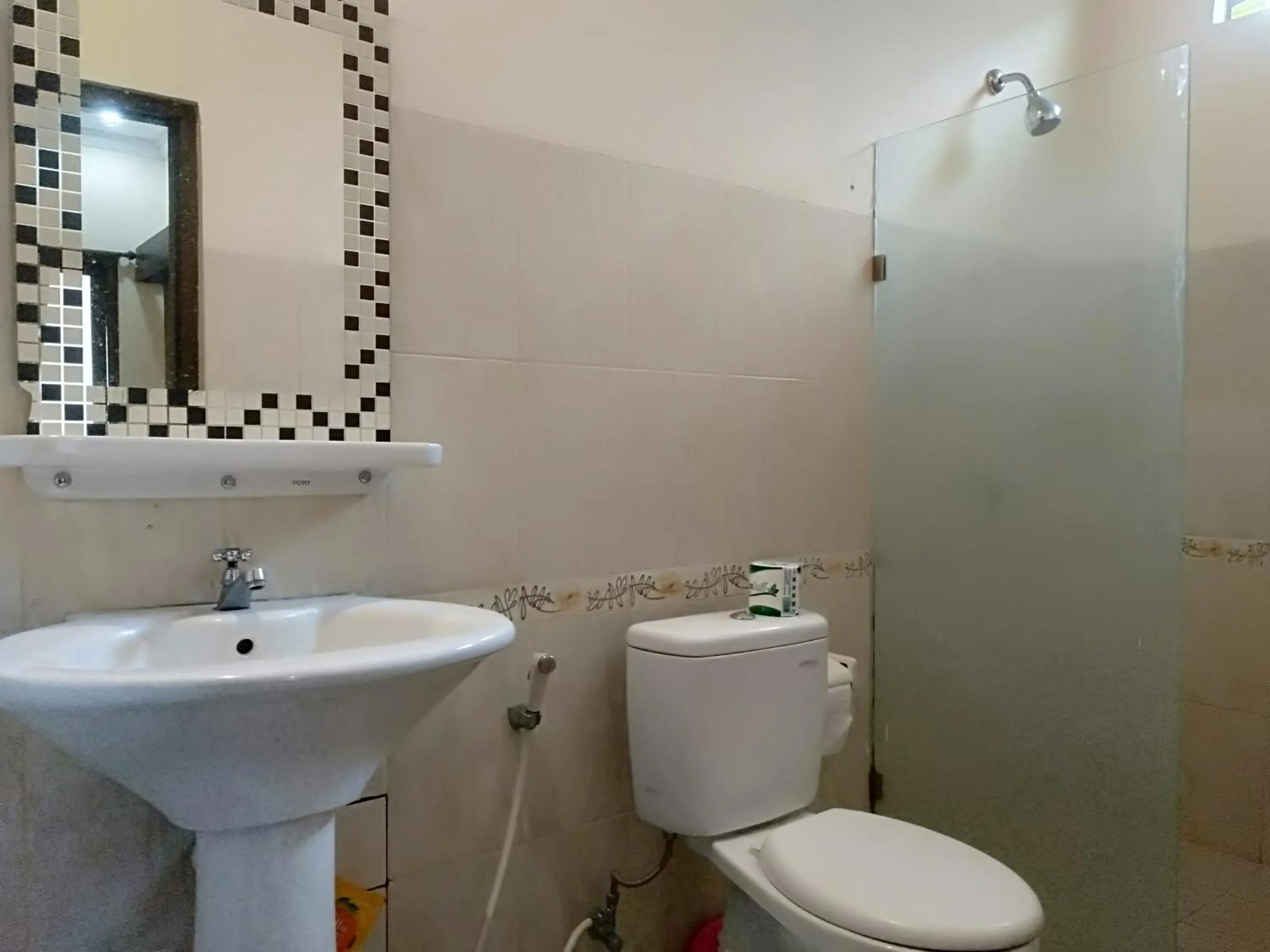 Shower in Puri Asri Bungalow Ubud