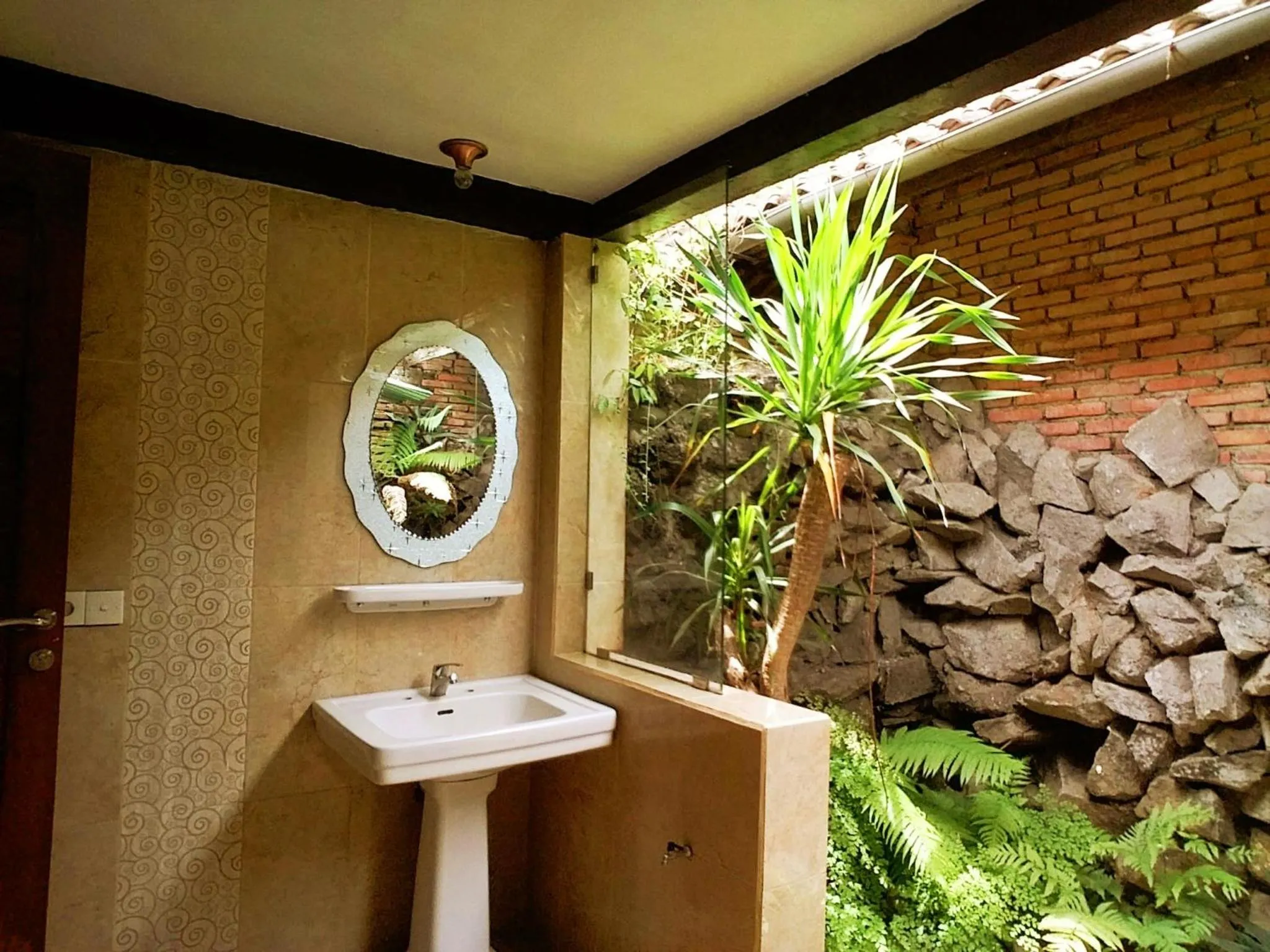 Bathroom in Puri Asri Bungalow Ubud
