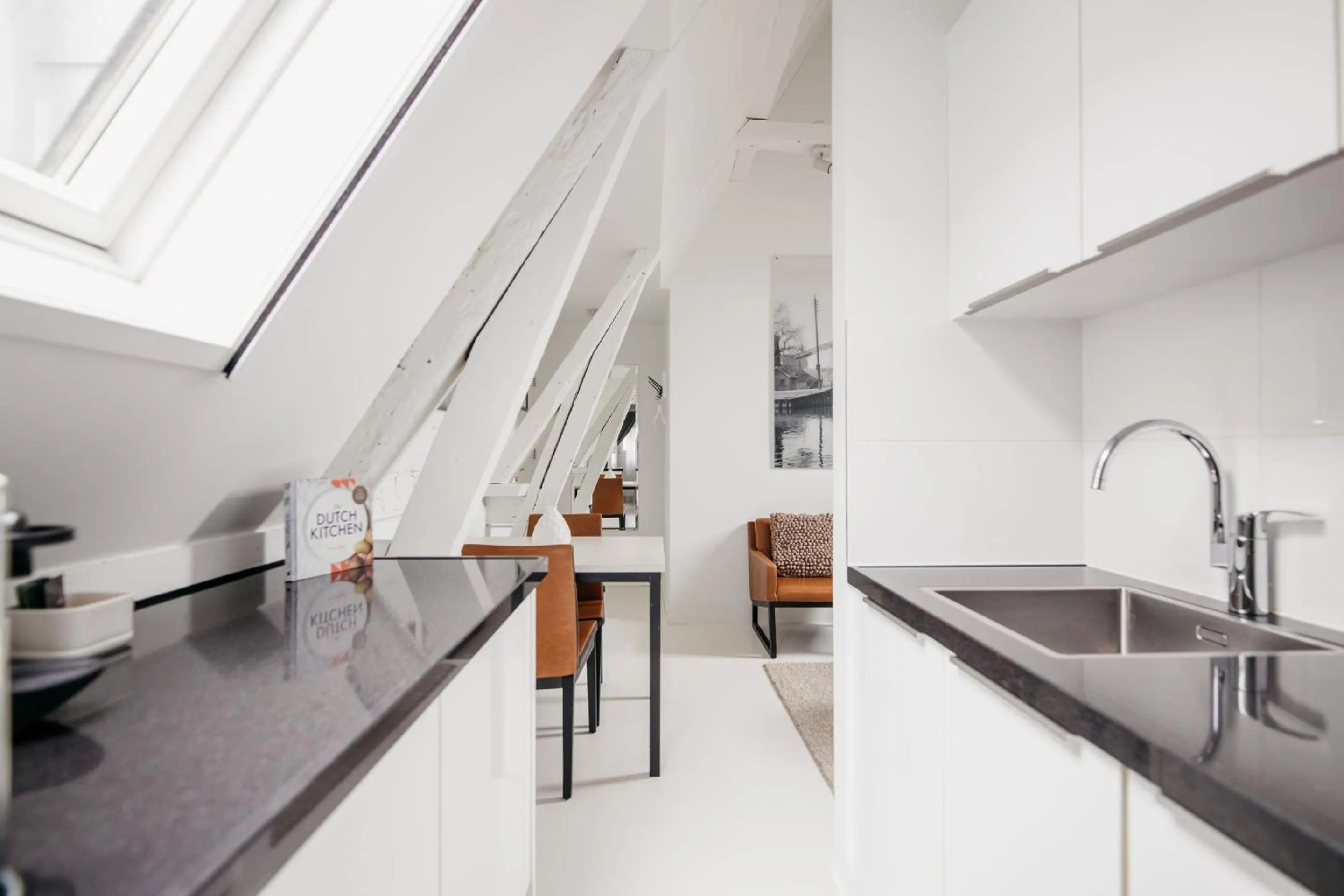 Kitchen or kitchenette in YAYS Amsterdam Salthouse Canal by Numa