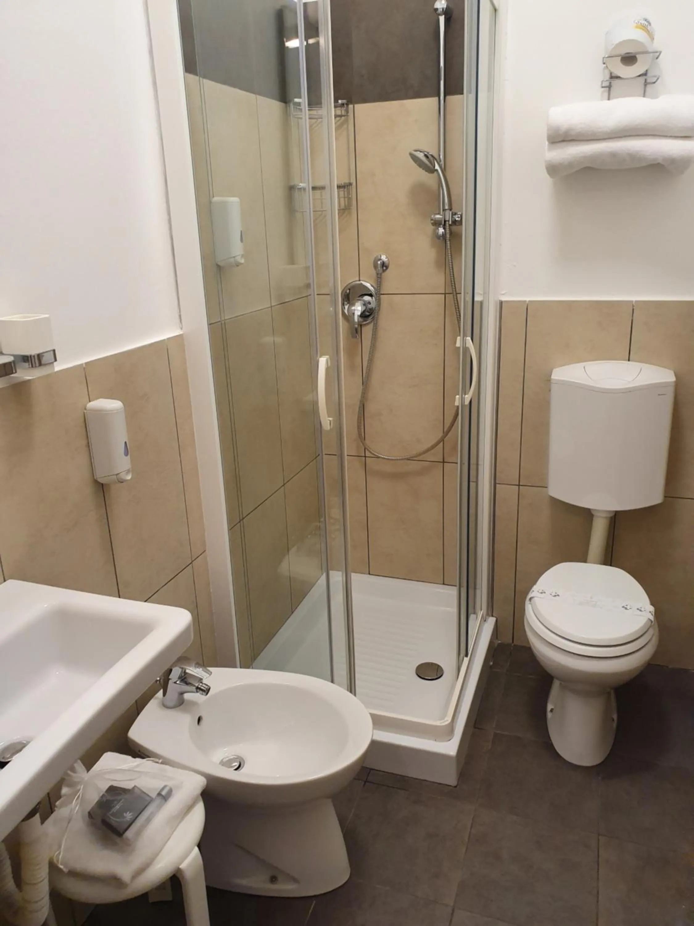 Bathroom in Hotel Europa Lignano