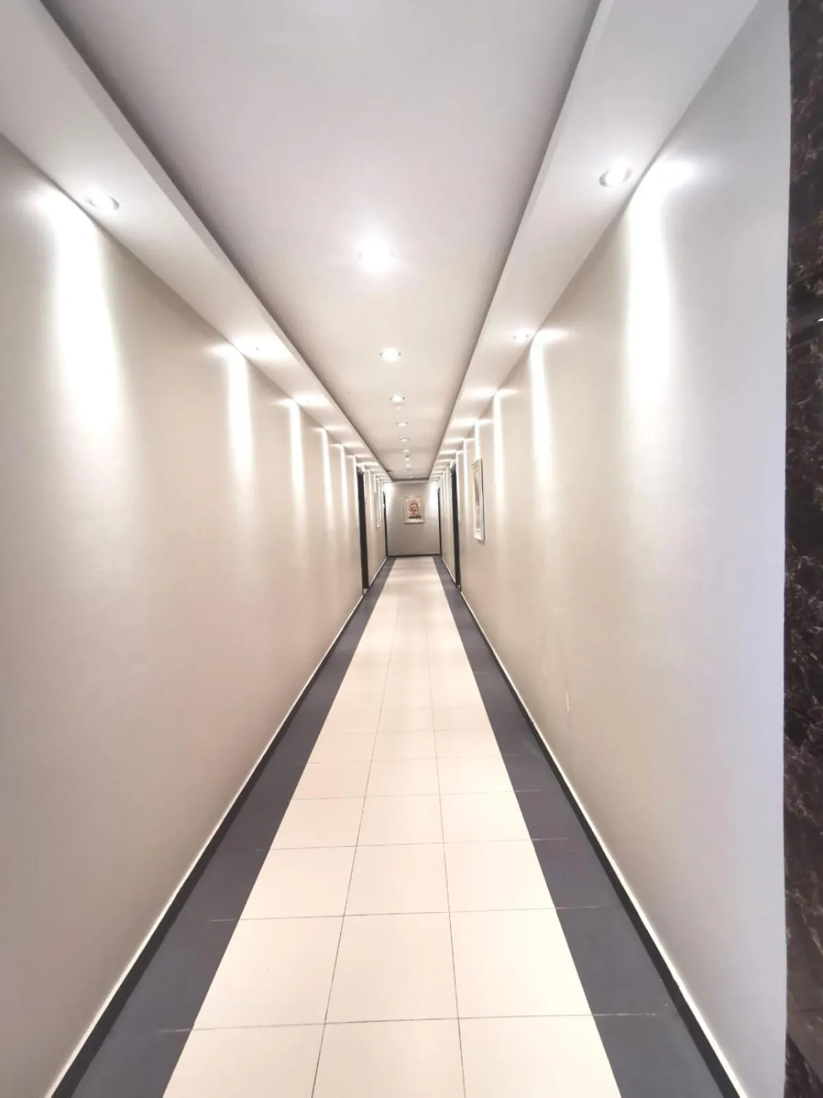 acessibility in Ashbonh Hotel Suites