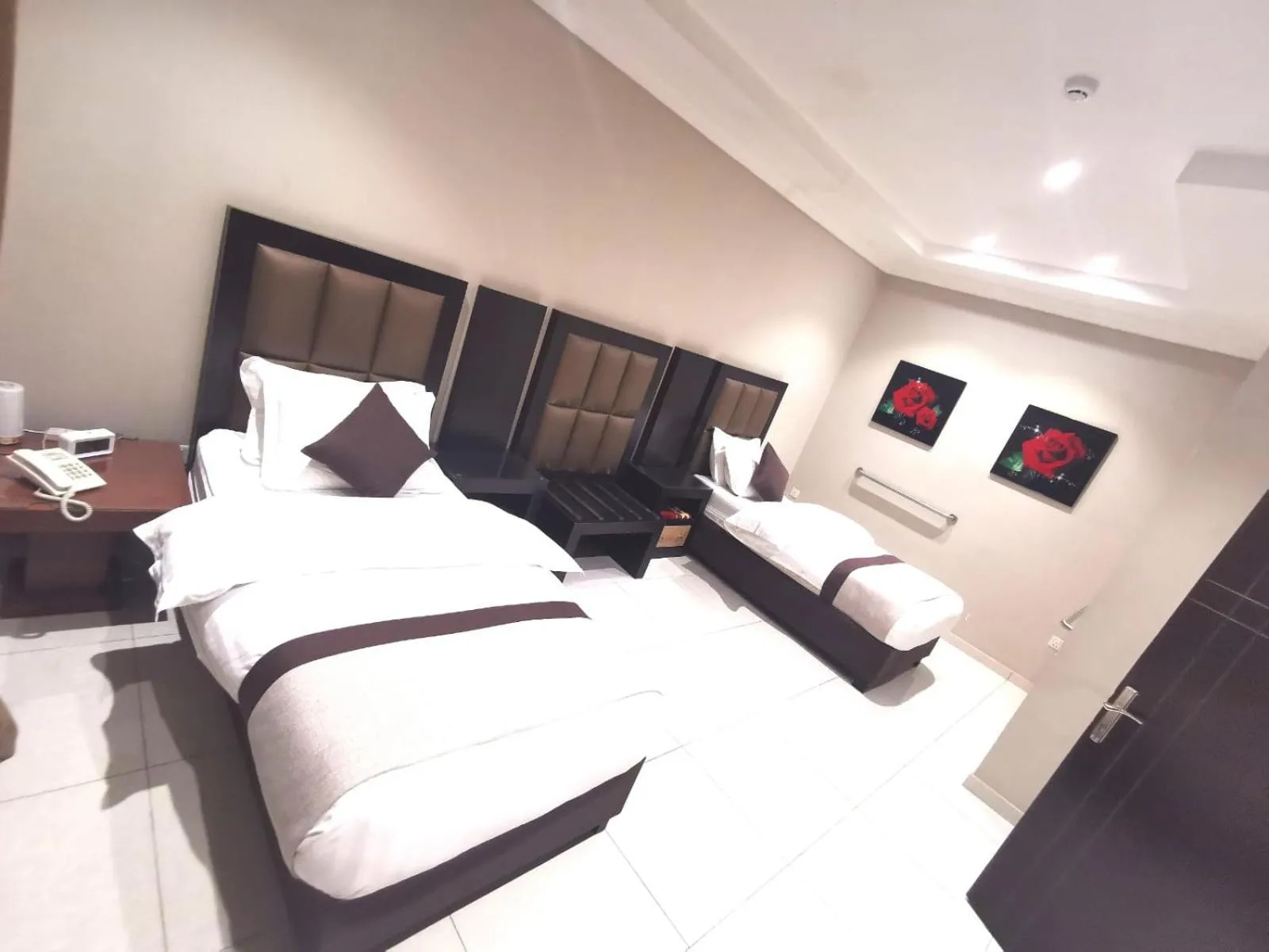 Bedroom, Bed in Ashbonh Hotel Suites