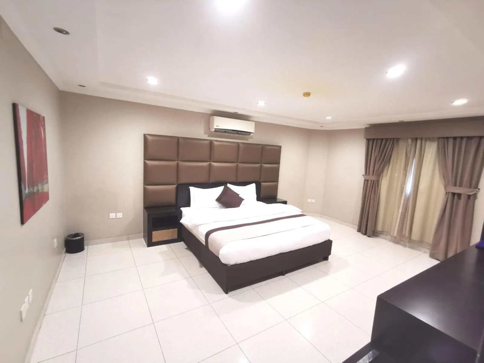 Bedroom, Bed in Ashbonh Hotel Suites