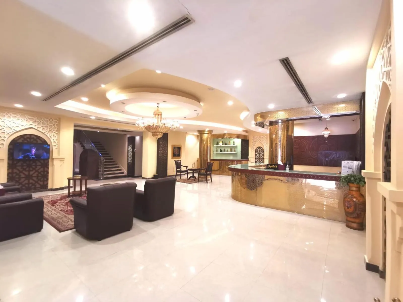 Lobby or reception in Ashbonh Hotel Suites