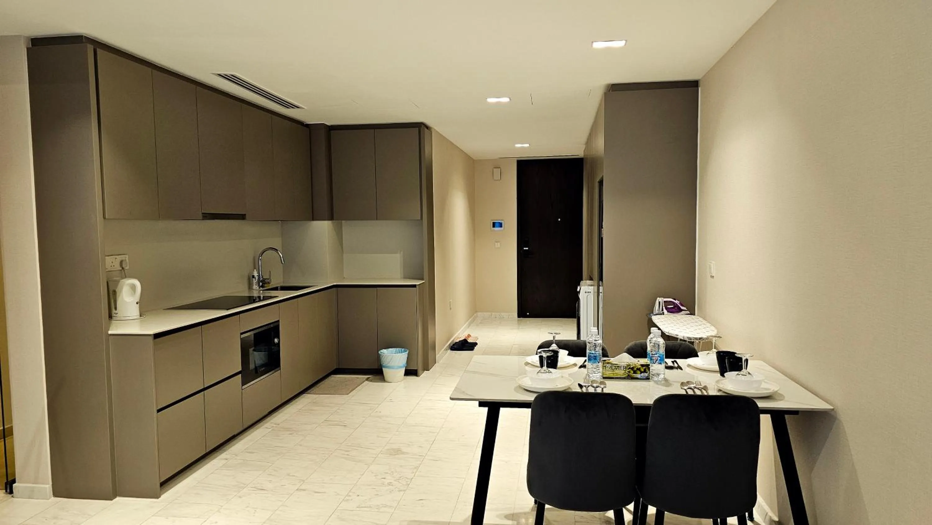 Dining area in Crystal Service Suite At Eaton KLCC