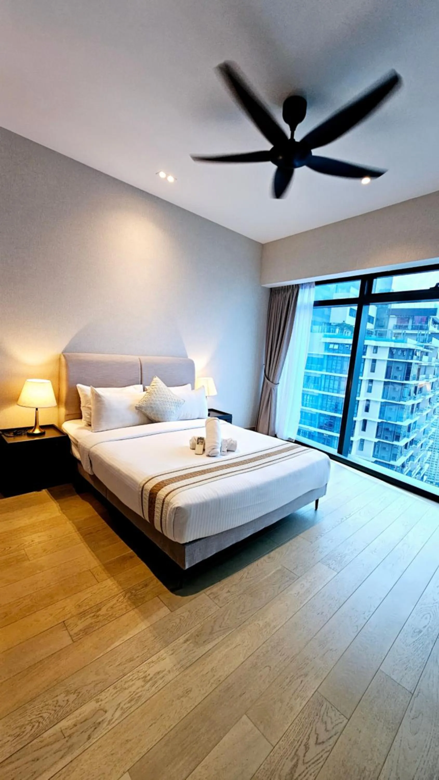 Bed in Crystal Service Suite At Eaton KLCC
